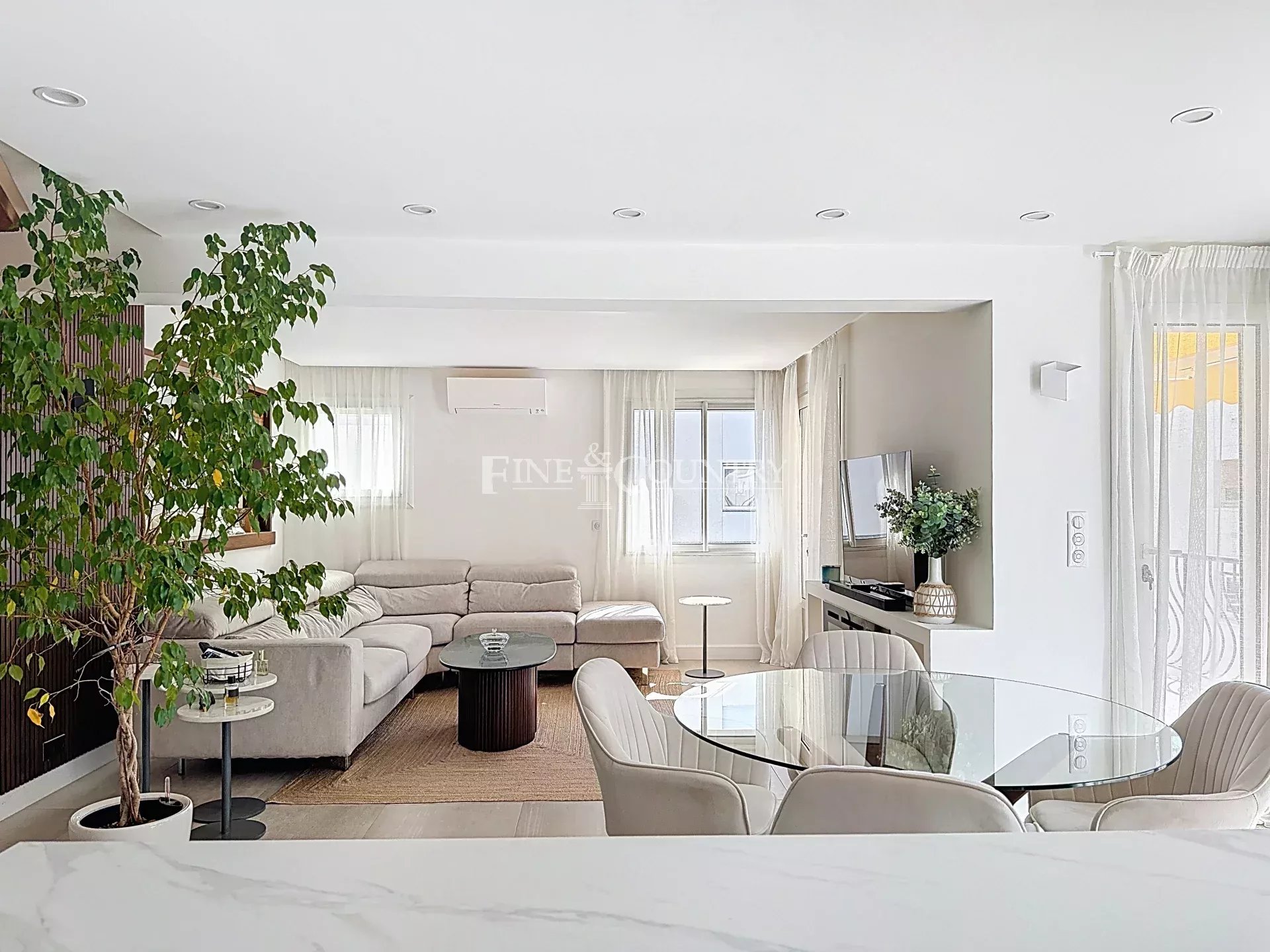 Photo of Apartment for sale in Palm Beach, Cannes