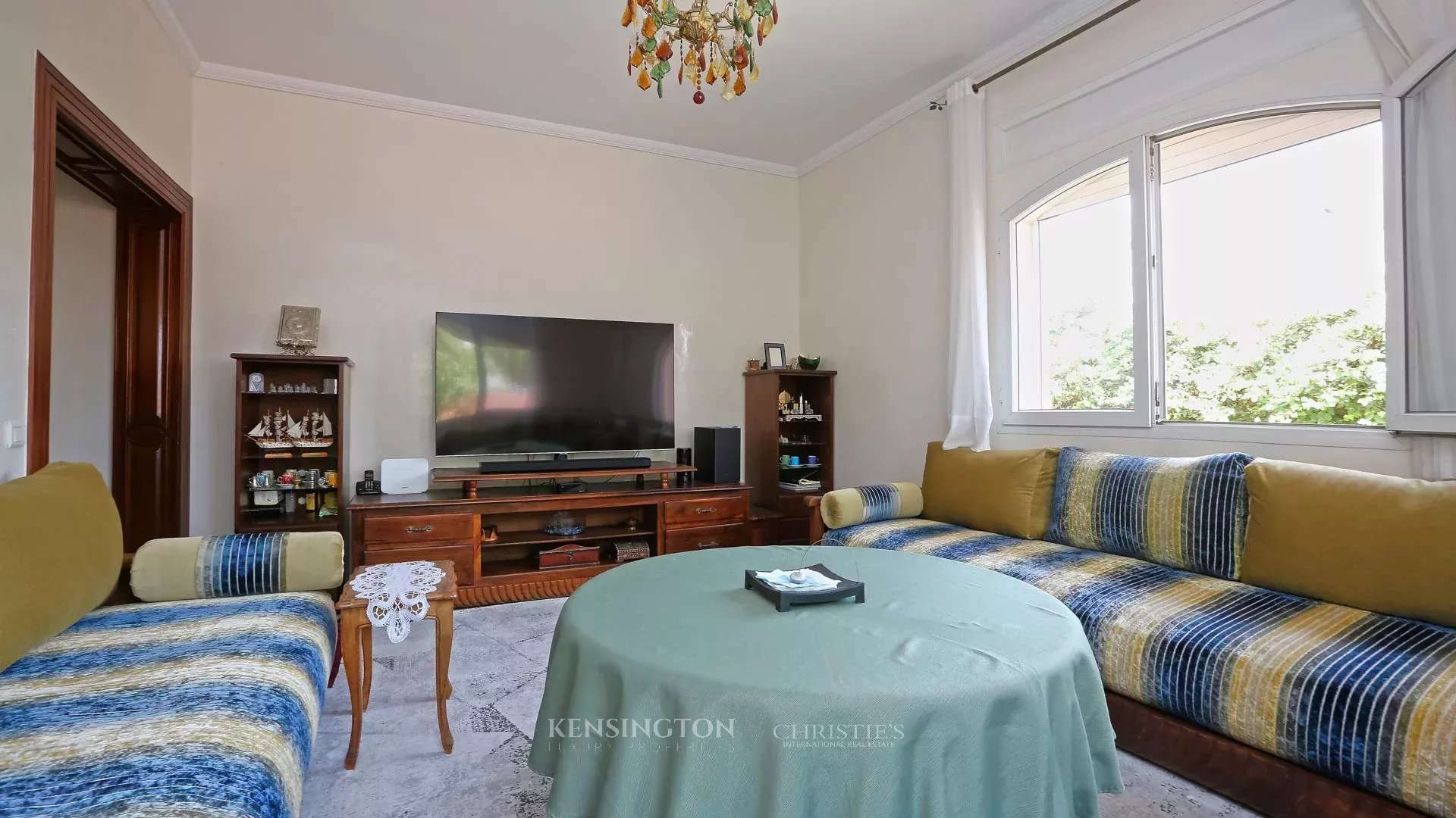 5 Bedroom Villa/Townhouse's Image 17