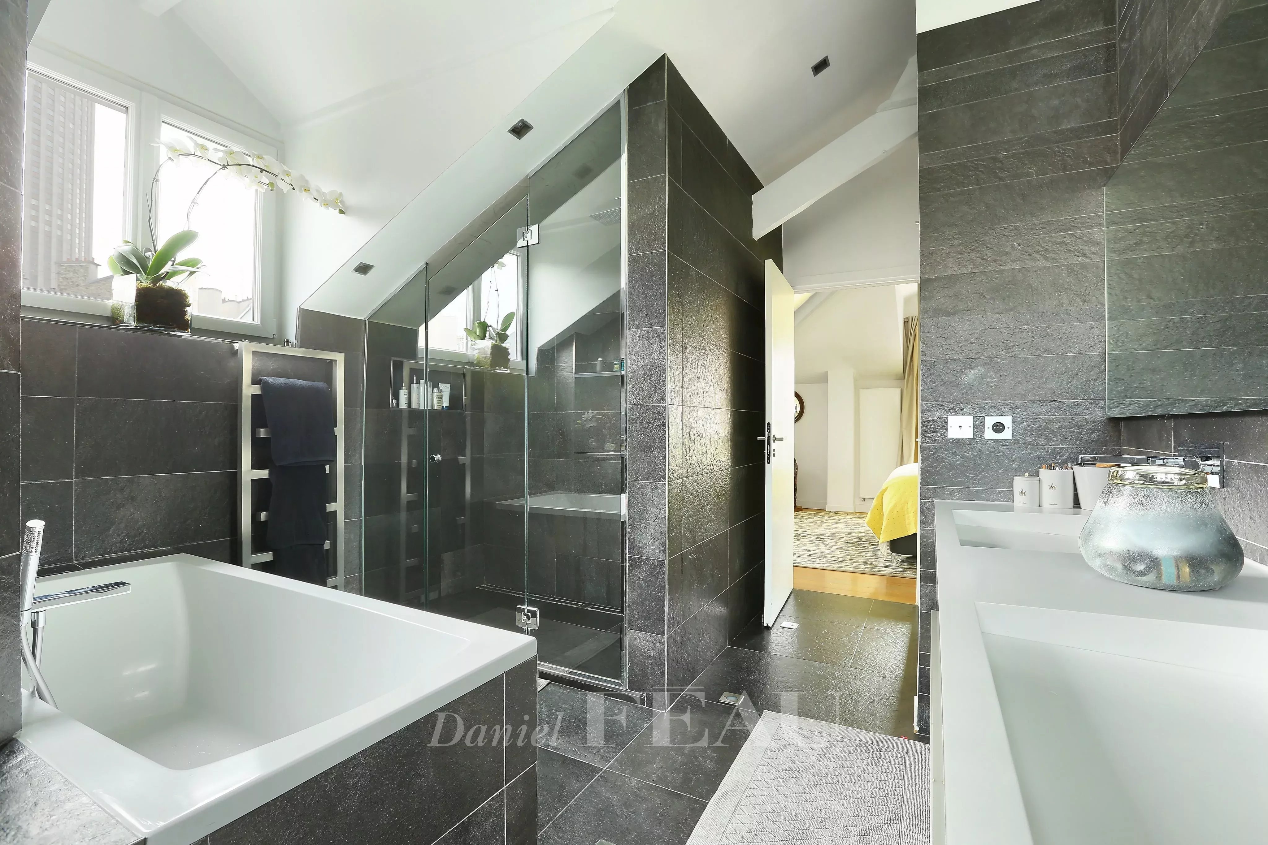 Rental Apartment Paris 17th