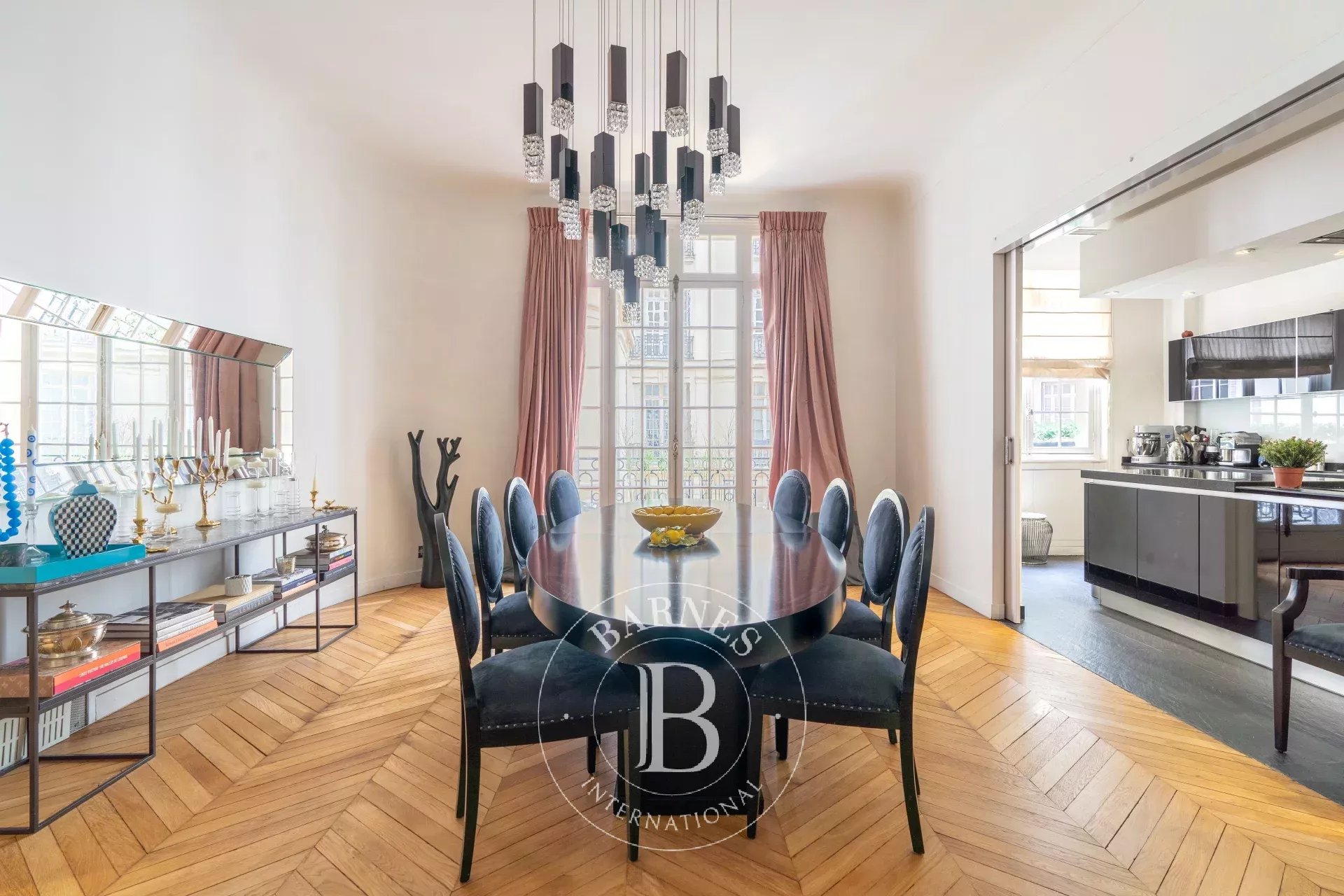 Paris 16 - Flandrin - Family apartment with reception rooms - 4 bedrooms - picture 10