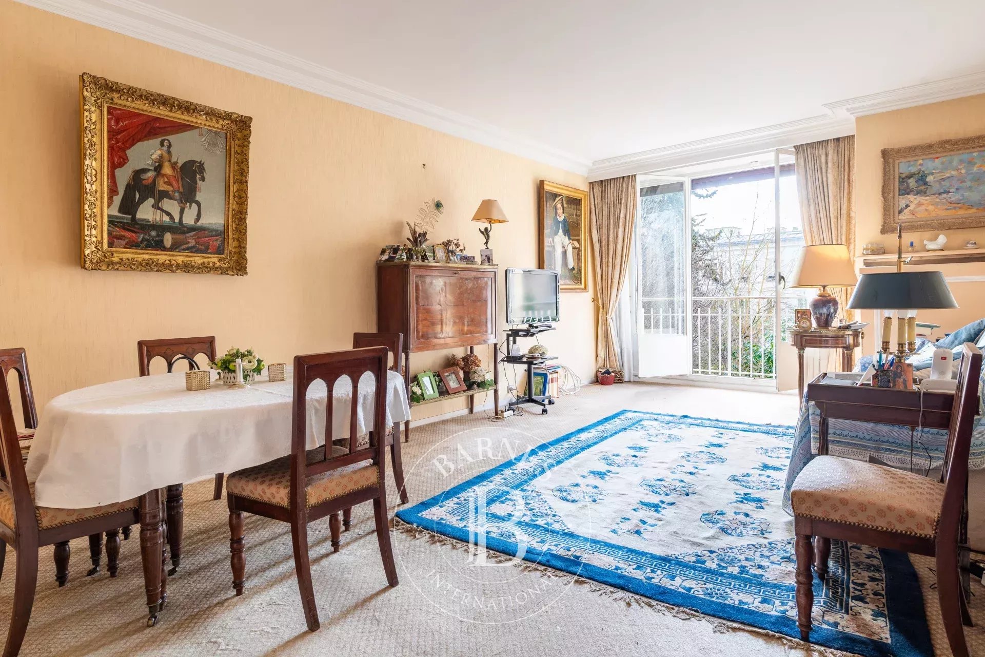 Sole agent - Neuilly-Pauline Borghèse - 2-bed apartment - Balcony - Quiet and verdant surroundings - Pasteur school sector