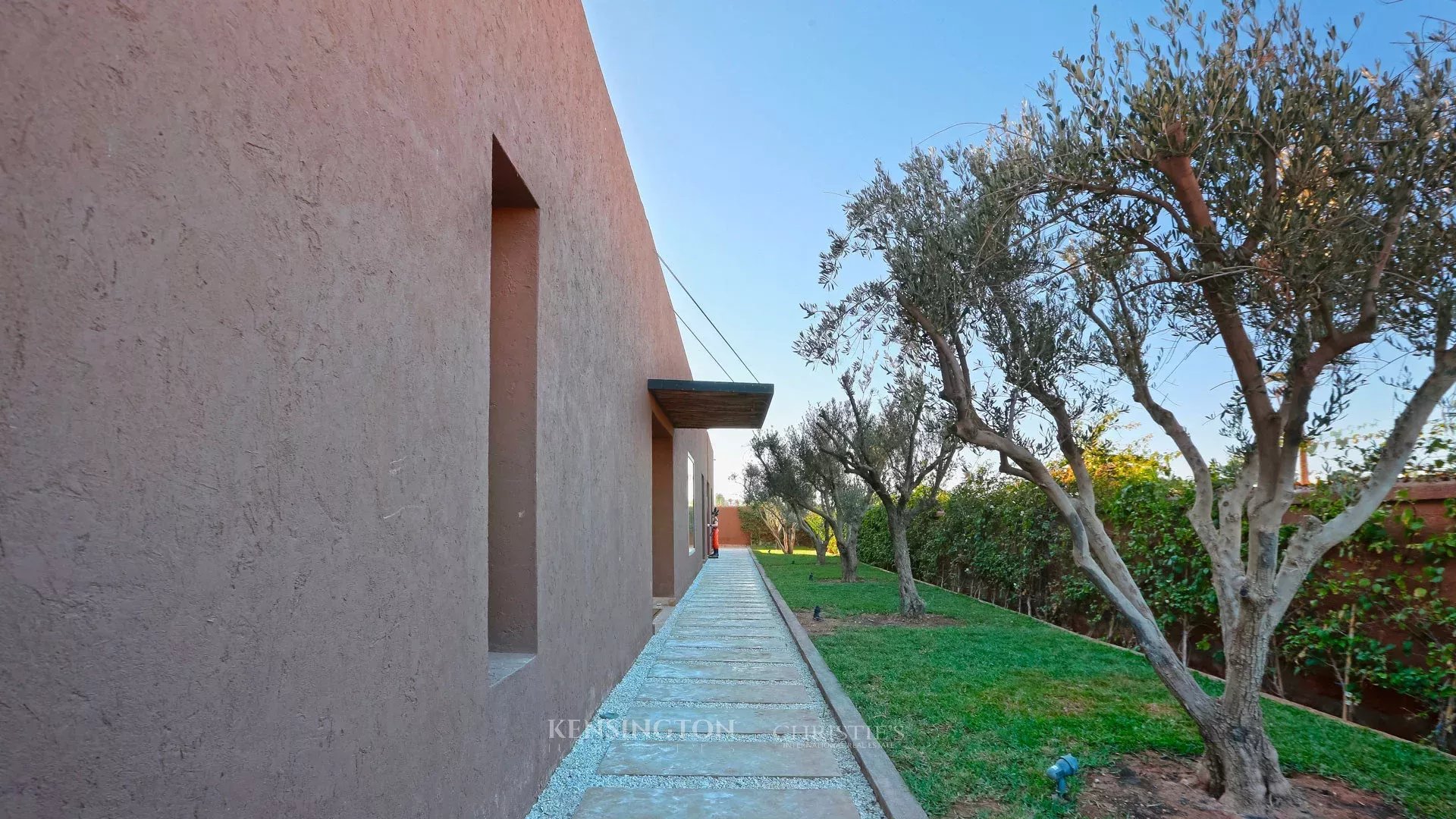 4 Bedroom Villa/Townhouse's Image 12