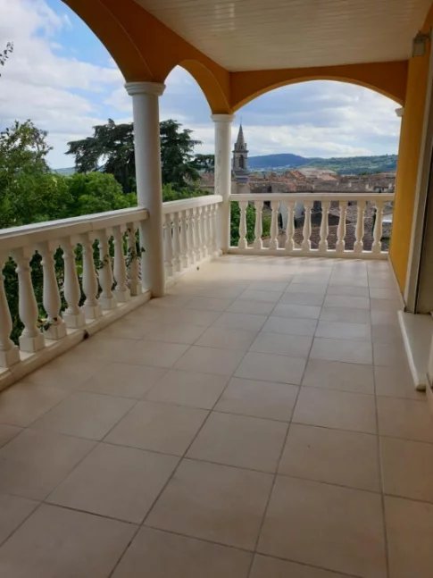 Location Appartement Saint-Félix-de-Lodez