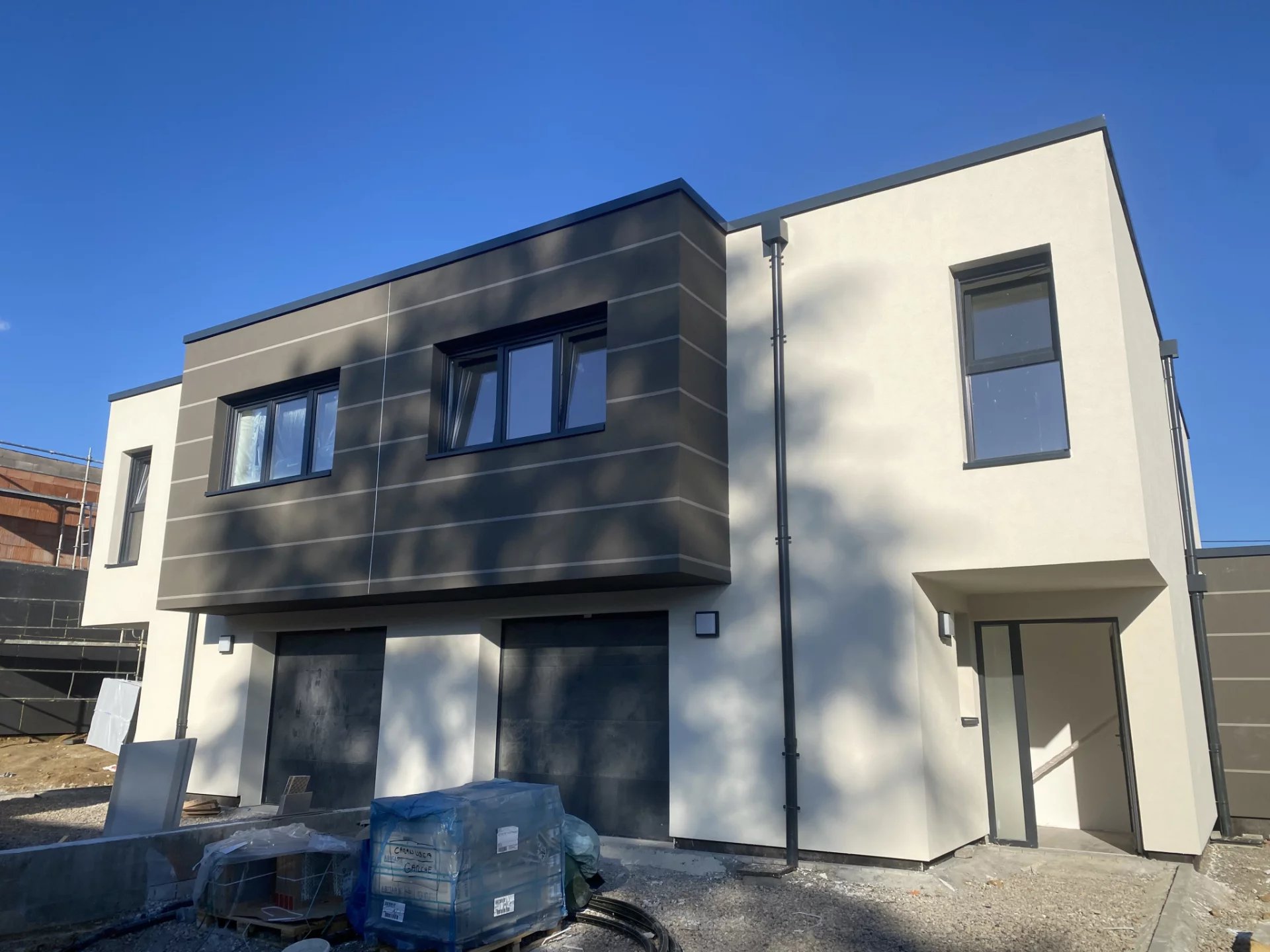 Maison de type F5 de 118m2 - 450 000,EUR