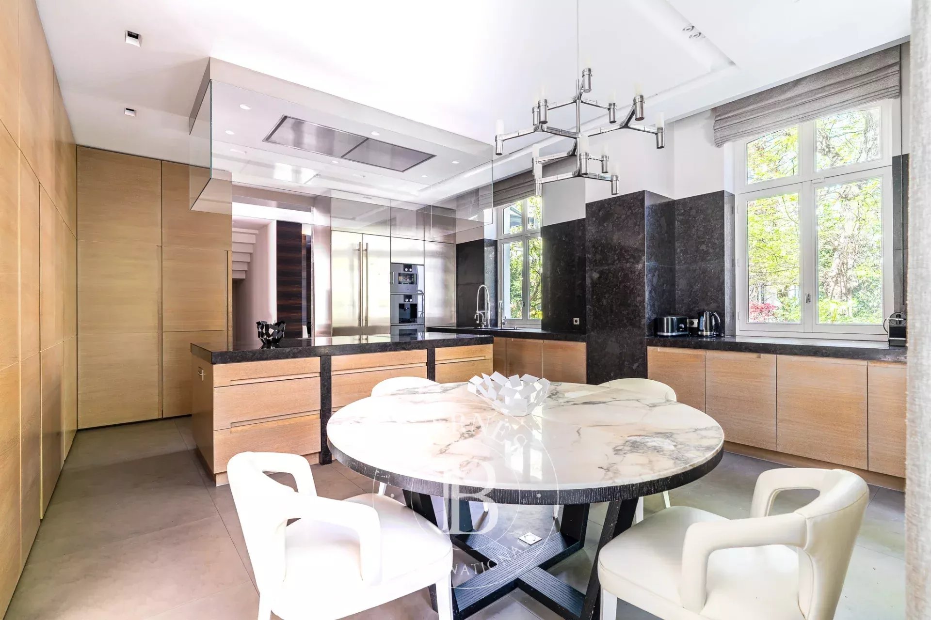 Paris  - Mansion 8 Bedrooms - picture 10
