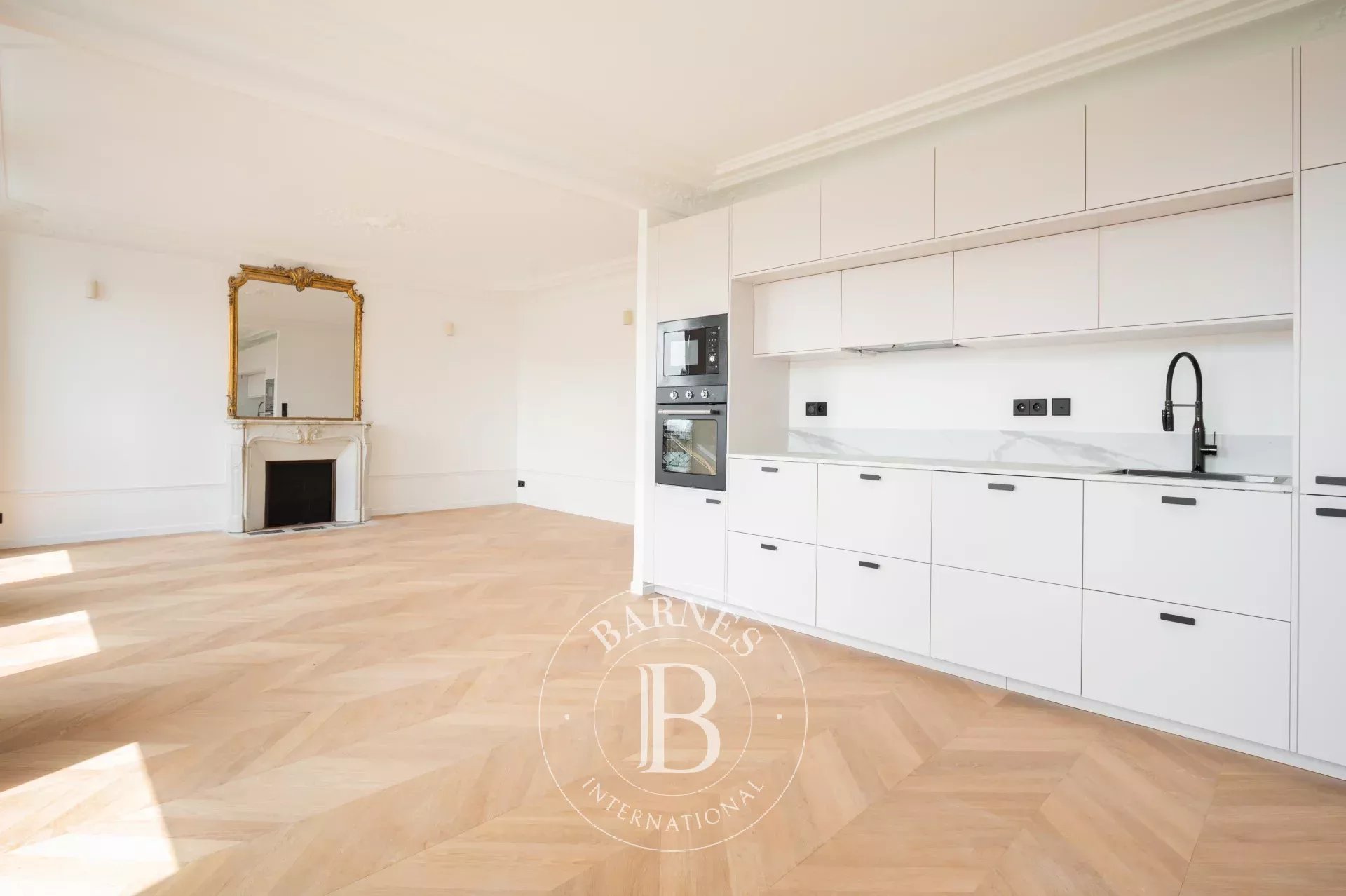 Daire Paris 9ème - picture 8