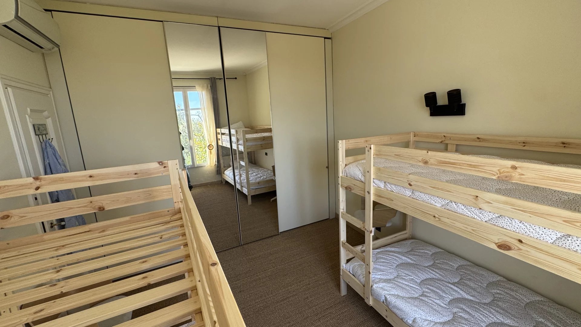 CAP D'AIL "Hopital" Villa 2 bedrooms | Pool | Quiet