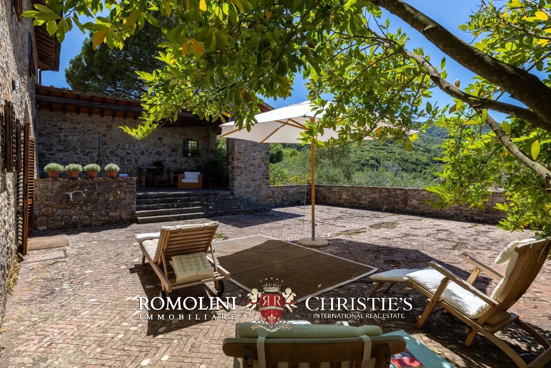 5 Bedroom Villa/Townhouse's Image 19