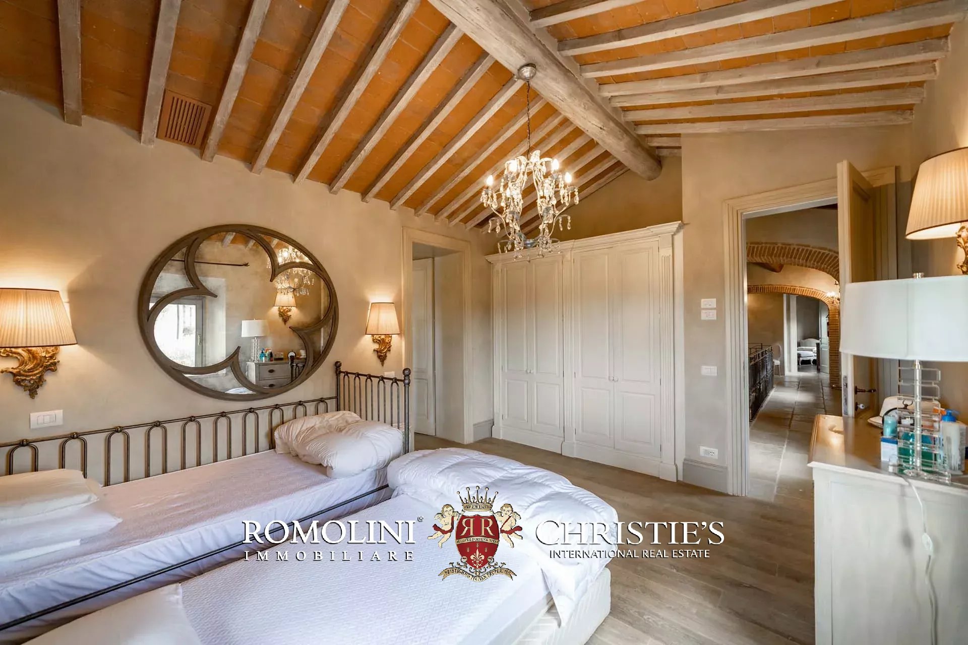 17 Bedroom Villa/Townhouse's Image 129