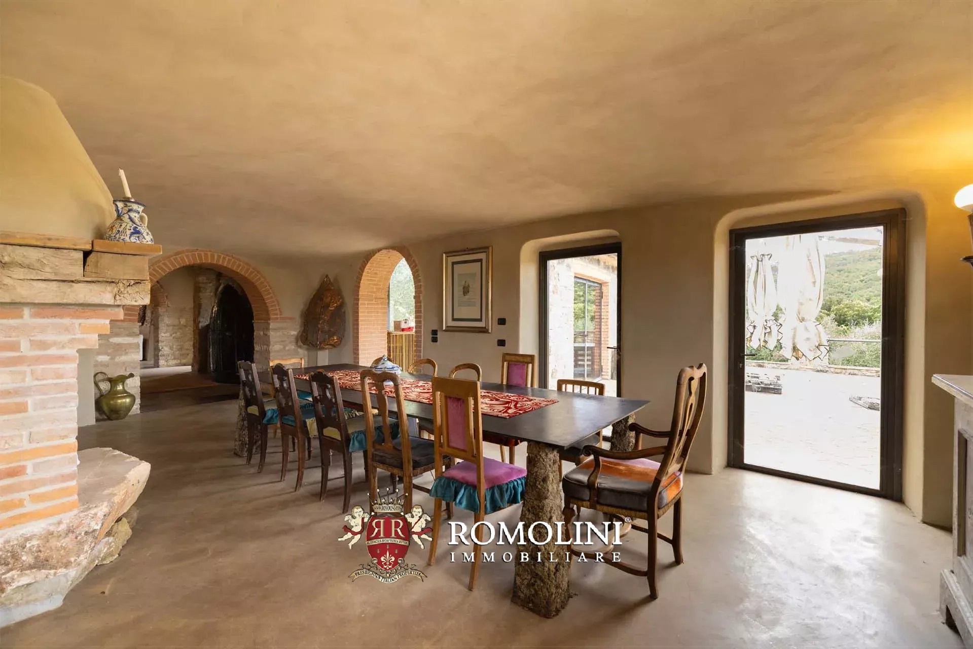 7 Bedroom Villa/Townhouse's Image 22