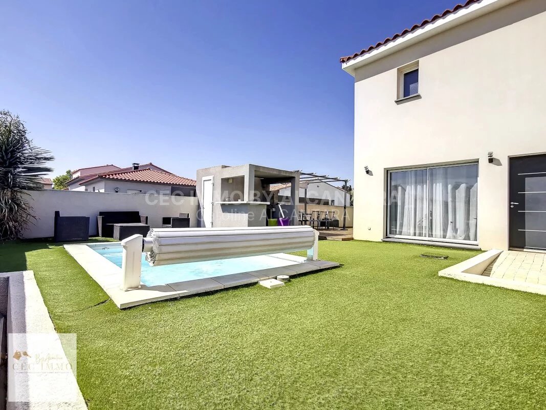 Villa récente de 152m² hab. avec piscine sur Pia