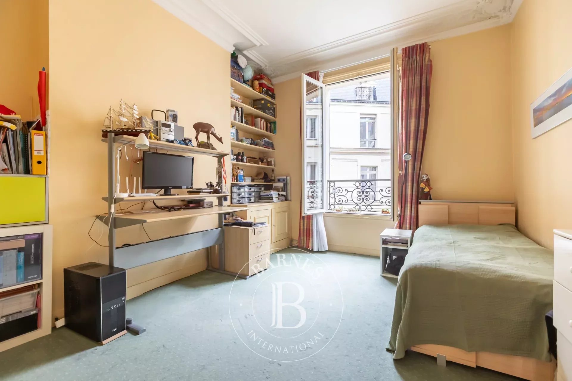 Daire Paris 8ème - picture 19