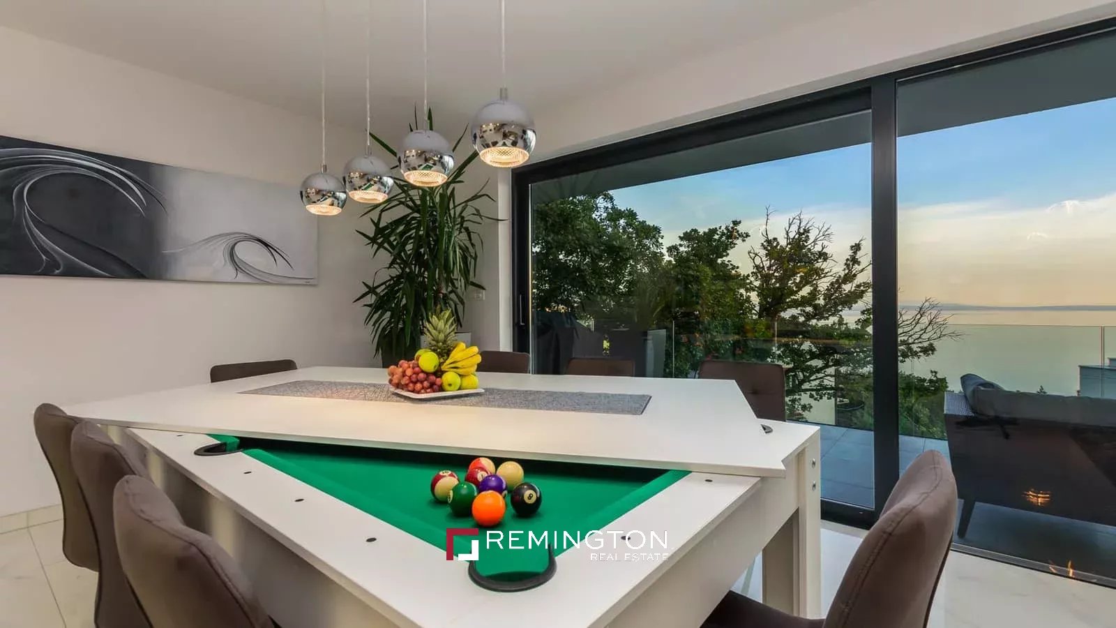 4 Bedroom Villa/Townhouse's Image 7