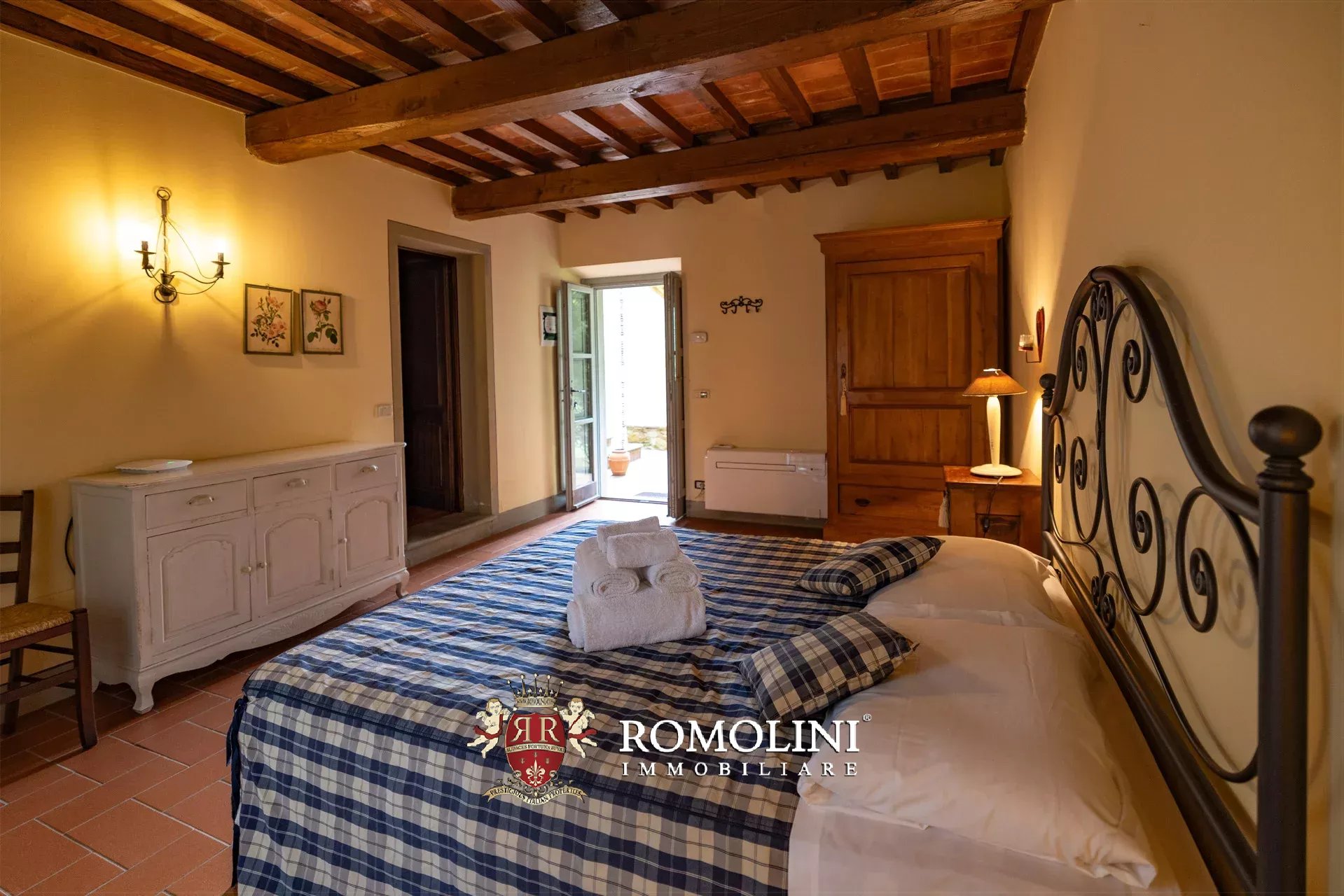 6 Bedroom Villa/Townhouse's Image 52