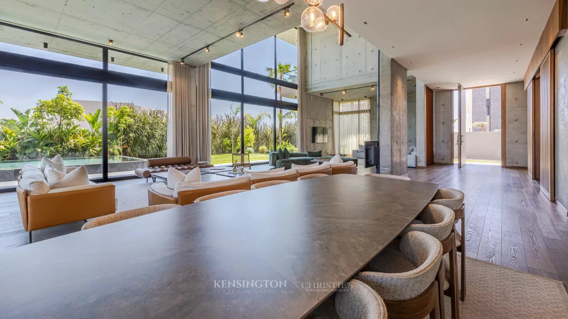 5 Bedroom Villa/Townhouse's Image 7