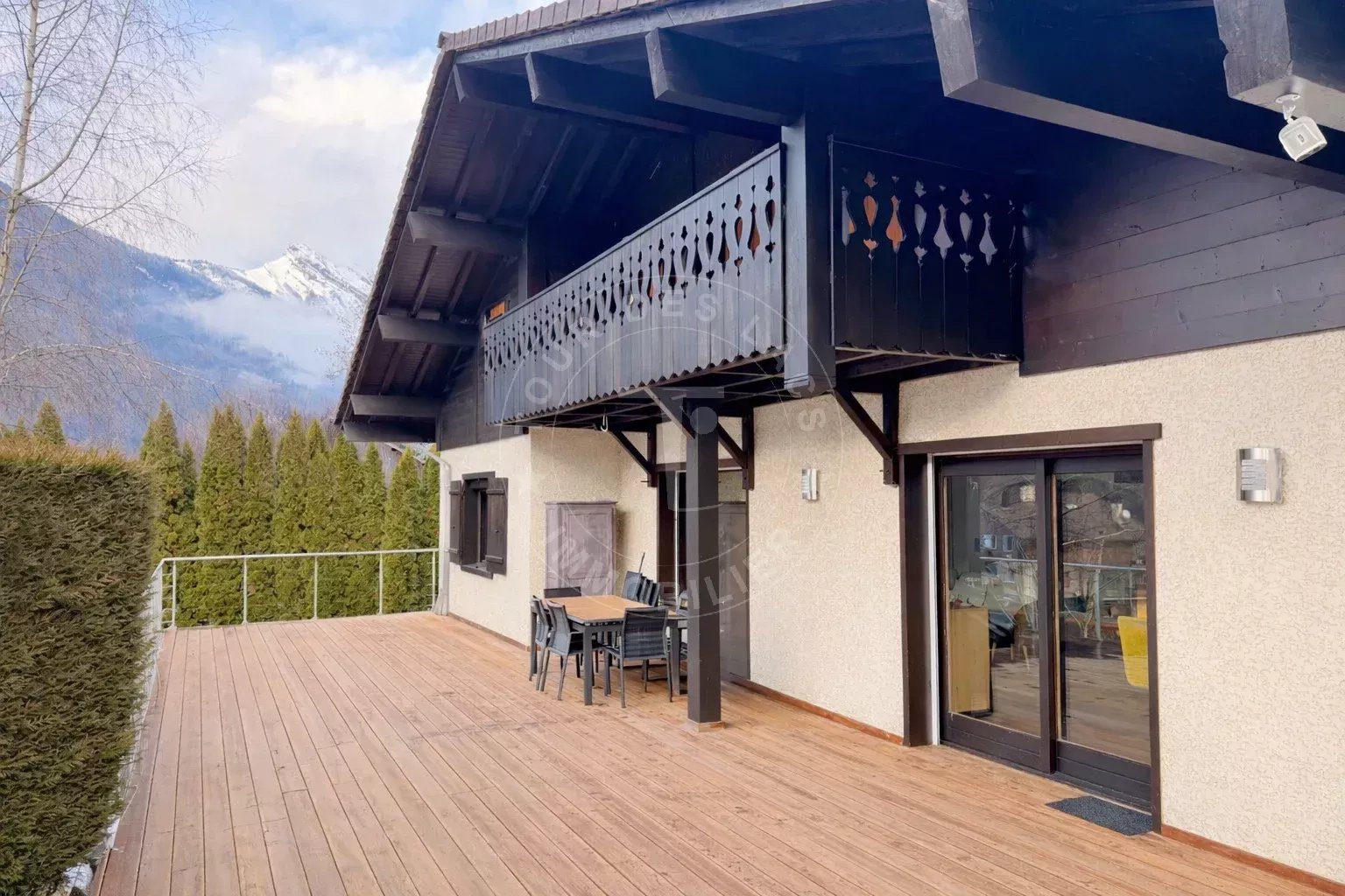 Agence immobilière de 