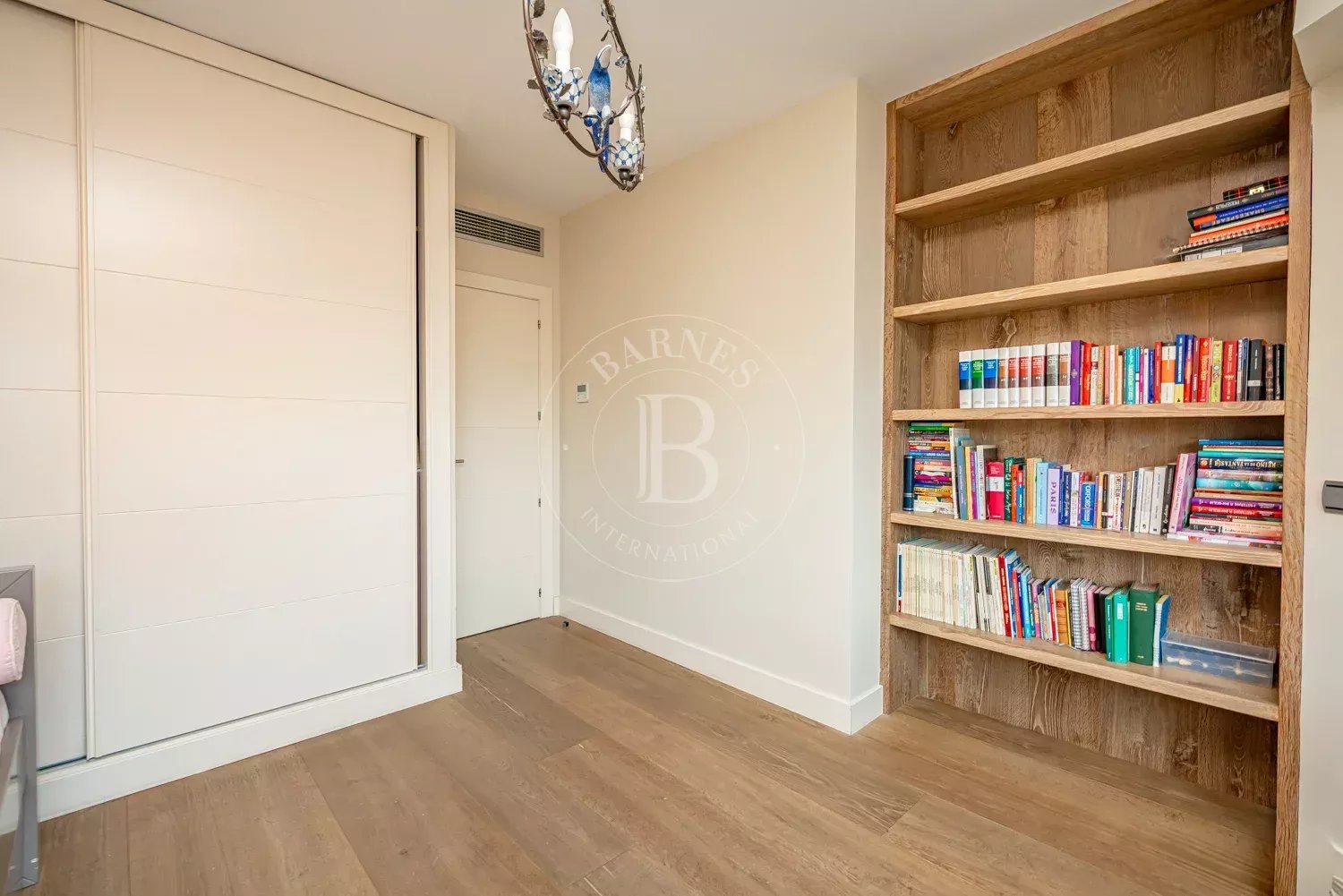 Daire Madrid - picture 35