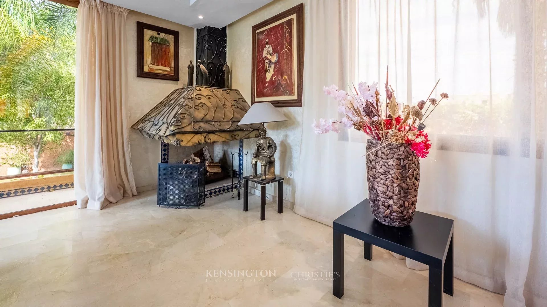 8 Bedroom Villa/Townhouse's Image 4