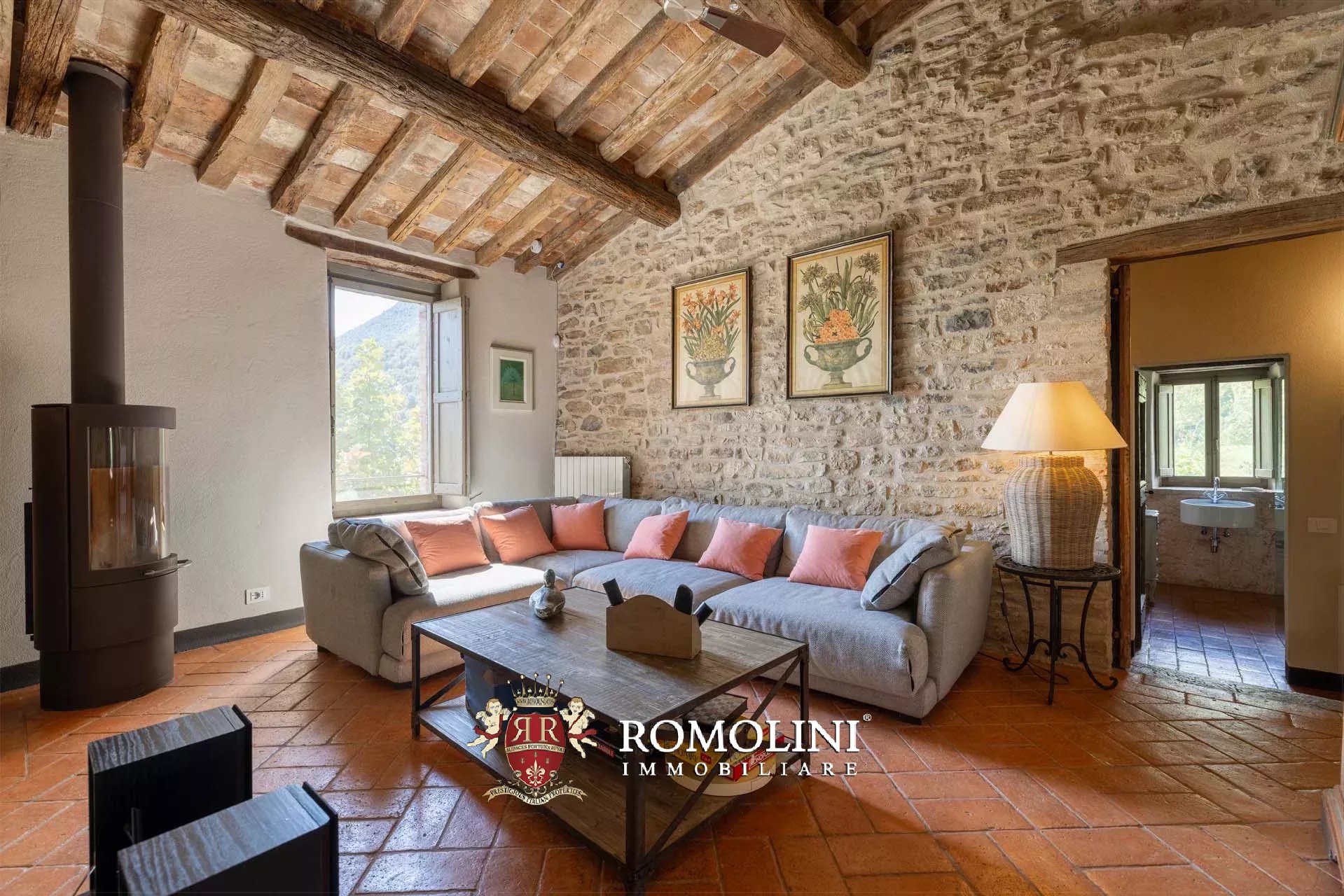 8 Bedroom Villa/Townhouse's Image 44