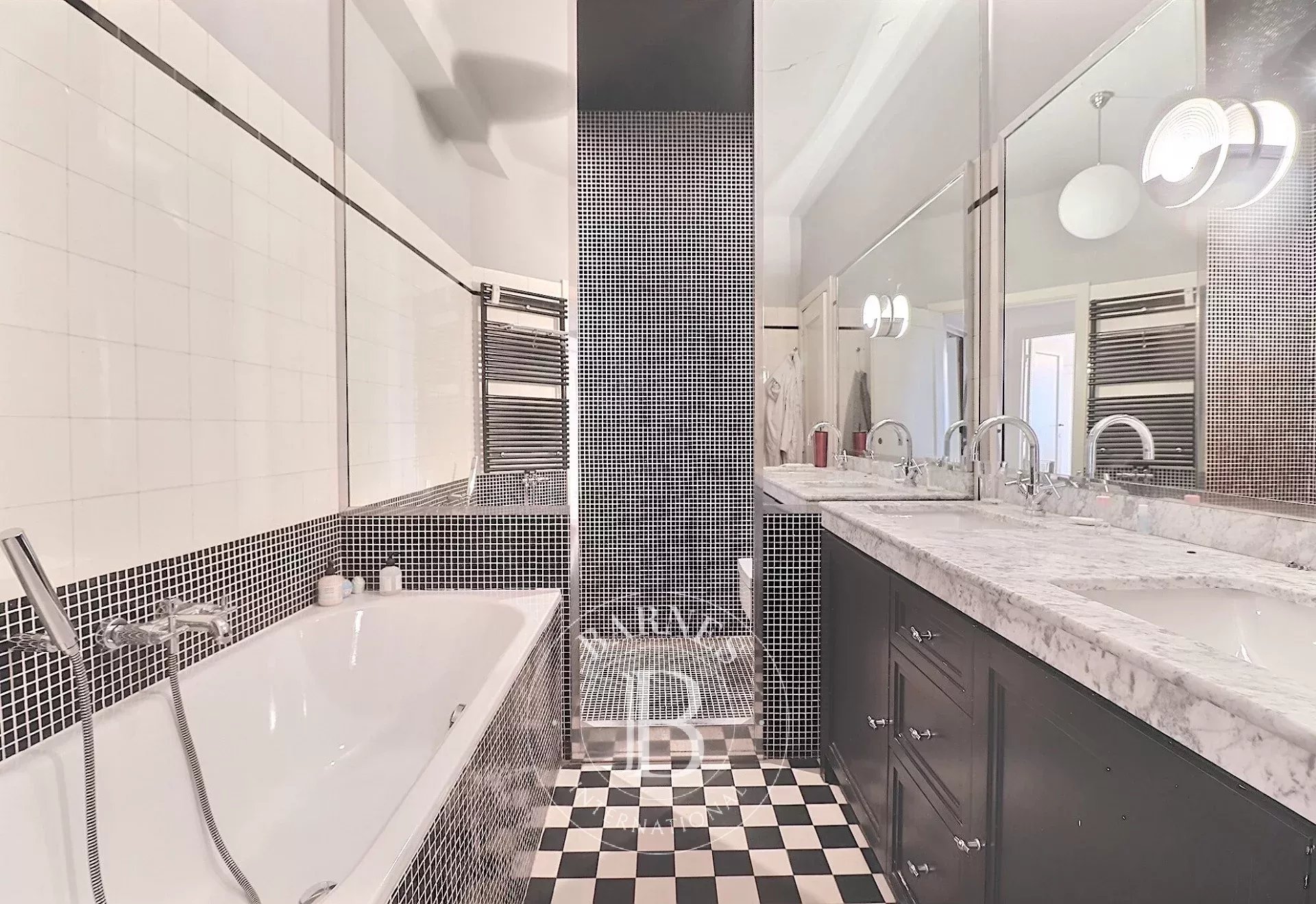 Etangs dIxelles - Appartement 3 chambres