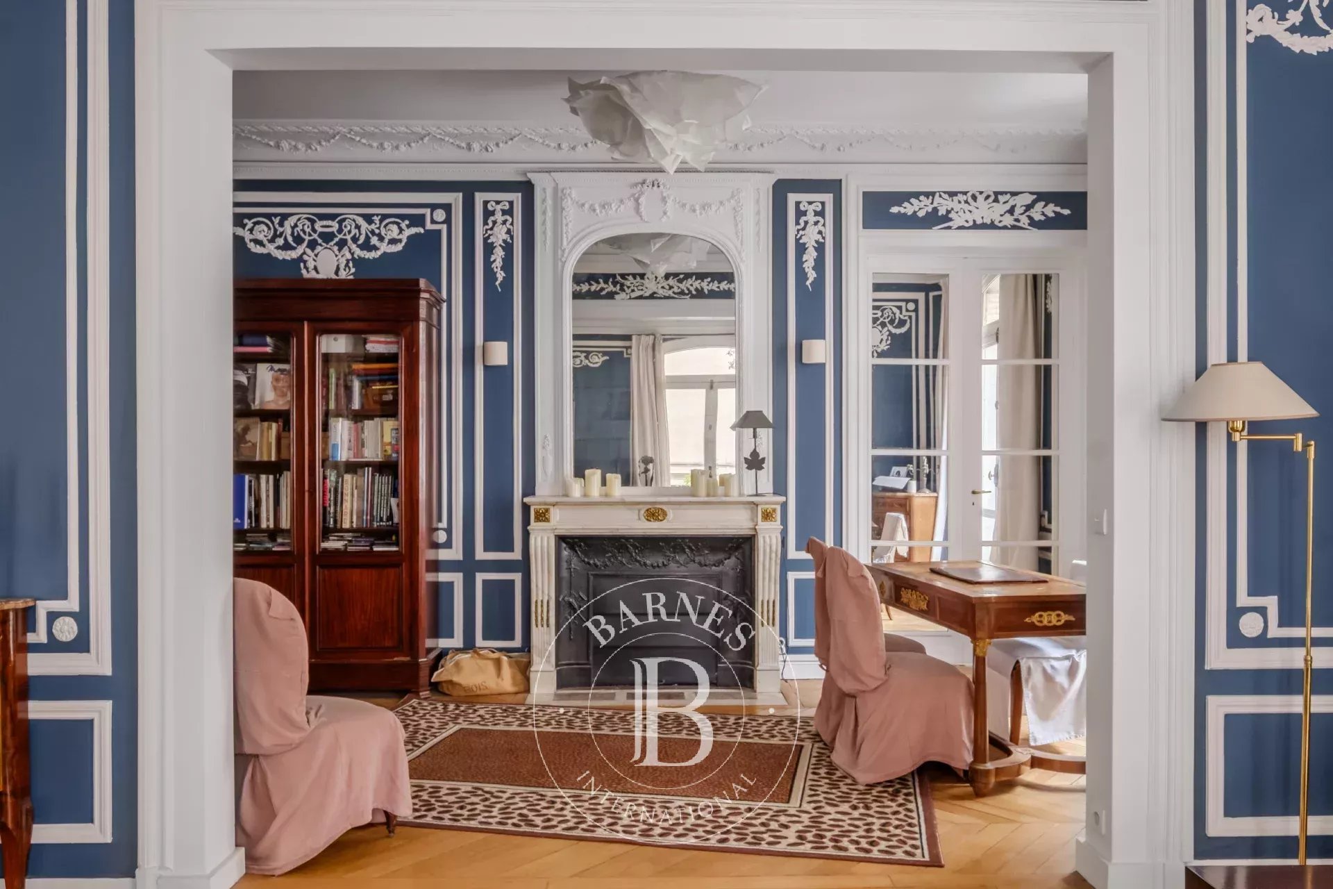 Daire Paris 7ème - picture 12