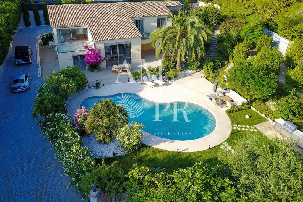 Villa for sale in Le Cannet — Luxury Villa in Le Cannet | 4 Bedroom Family Estate Near Cannes