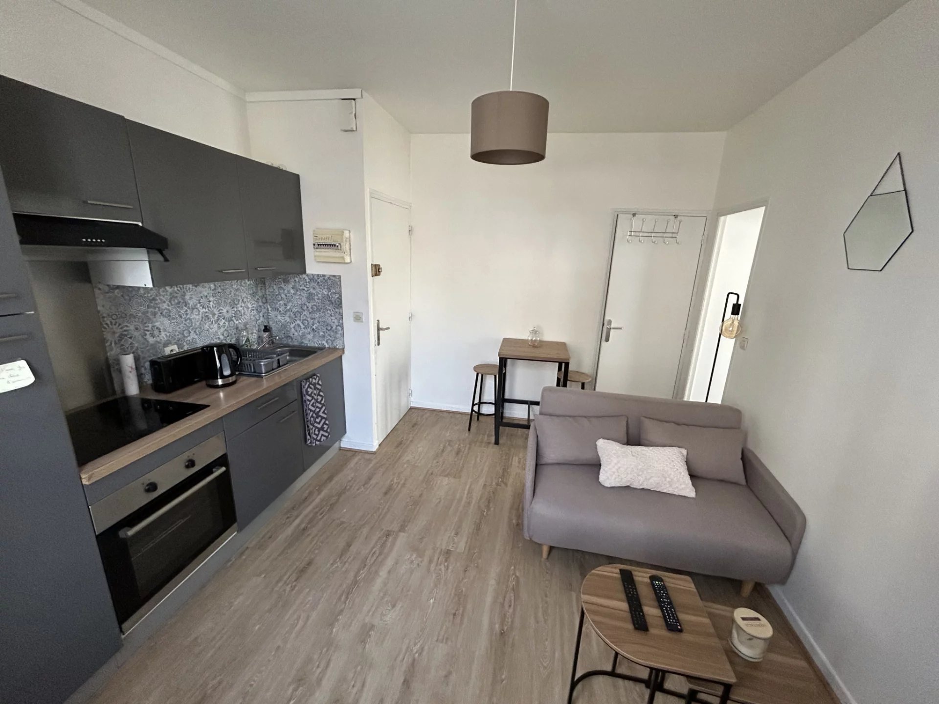 TYPE 2 BAS HENRIVILLE - AMIENS