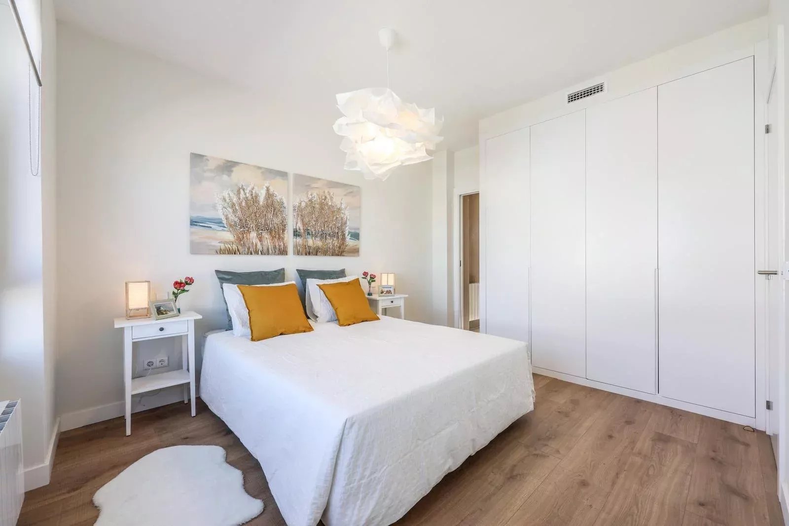 Modern and Bright Apartment on Paseo de la Castellana - picture 22