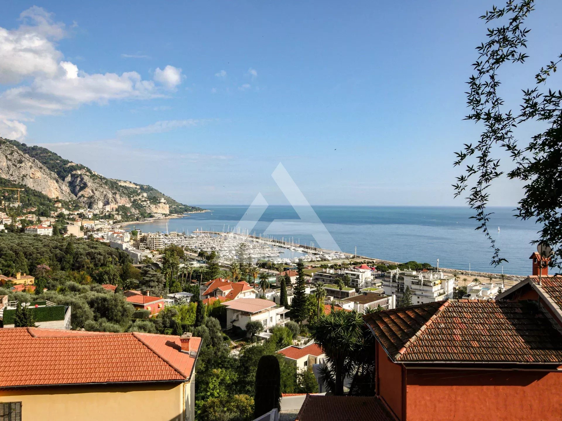 SECTEUR GARAVAN - MAISON INDIVIDUELLE - MENTON
