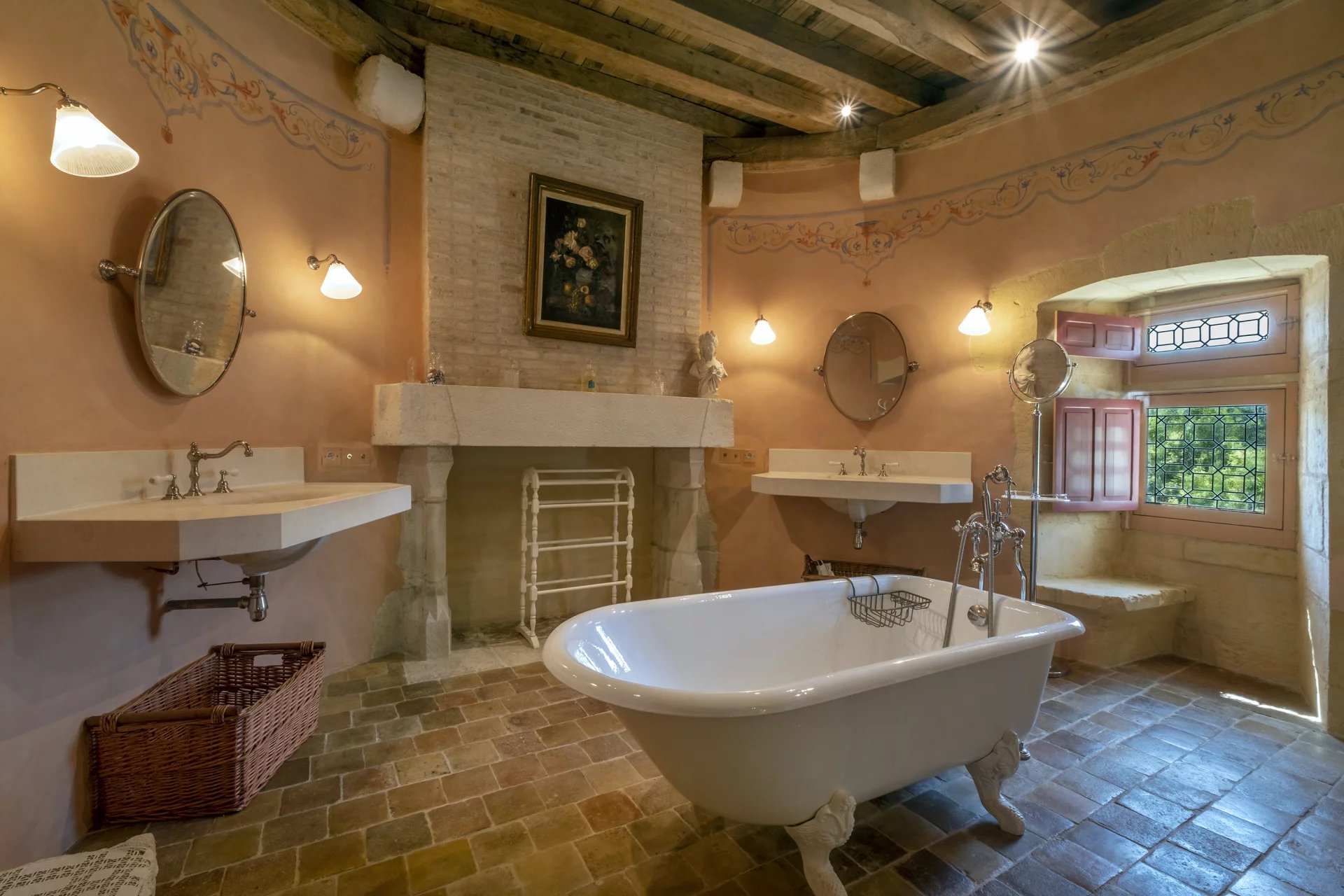 8 Bedroom Chateau's Image 16