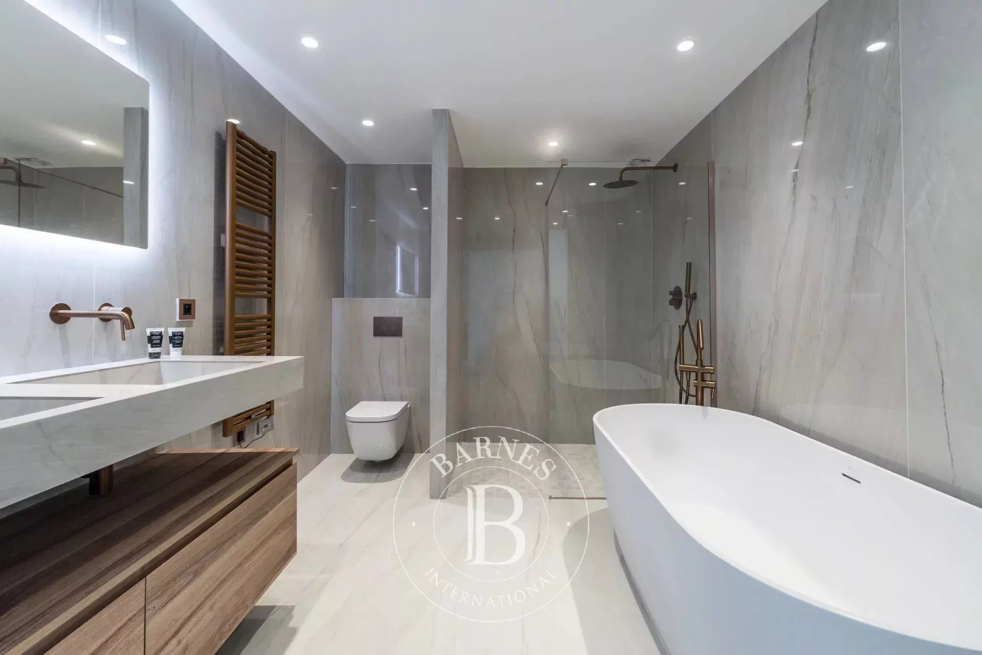 Ev Mougins - picture 7