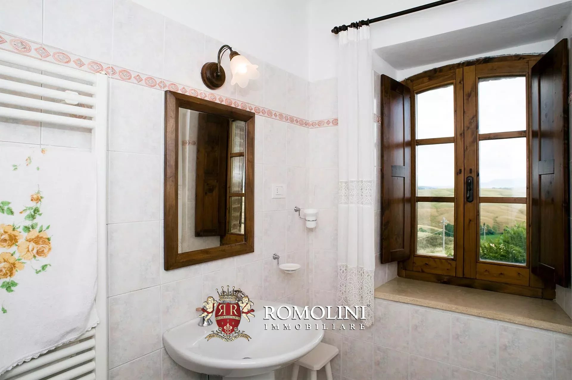 9 Bedroom Villa/Townhouse's Image 62