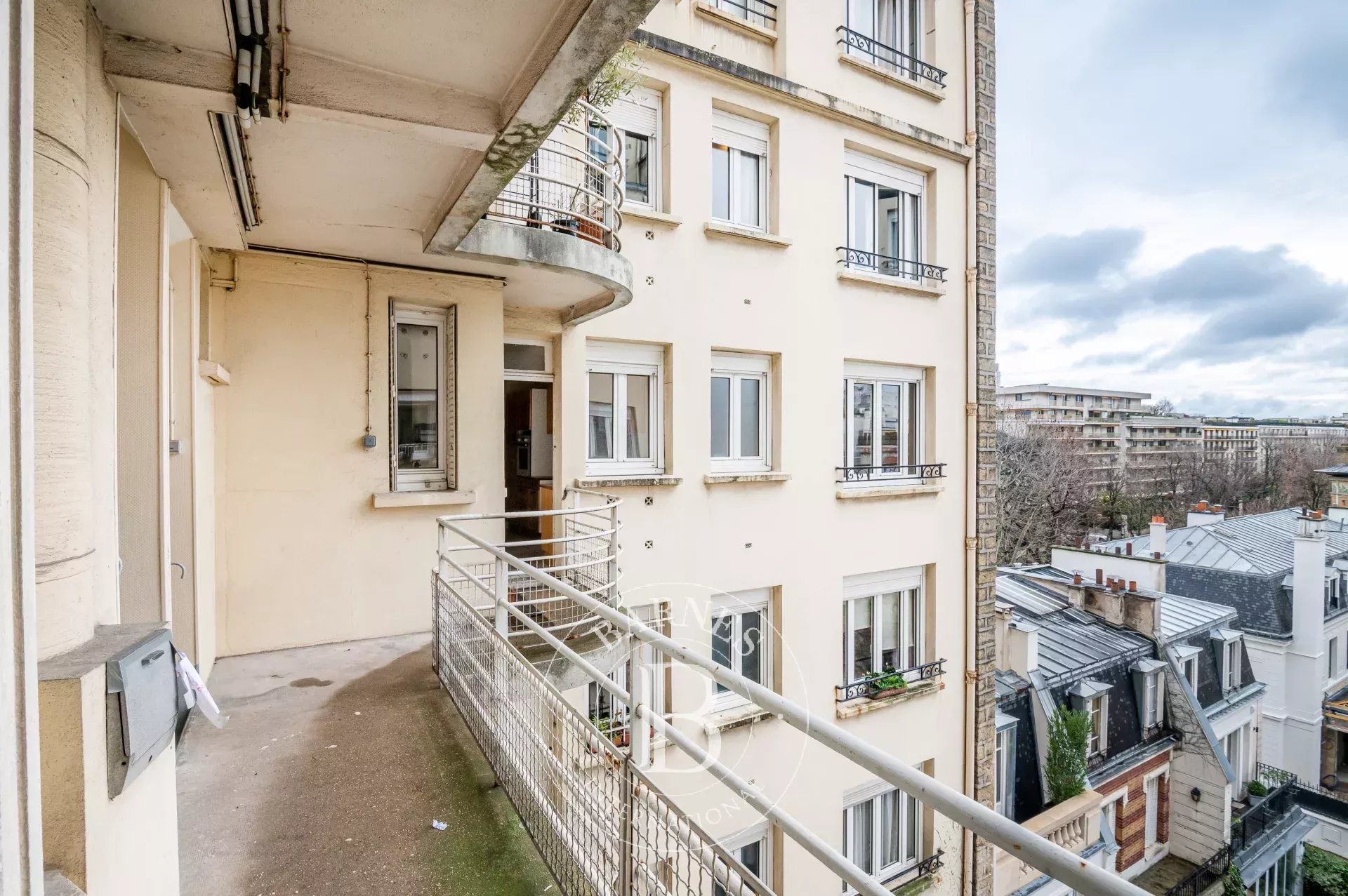 Neuilly - Argenson - 3-bedroom apartment - Upper floor - Unobstructed views - picture 14