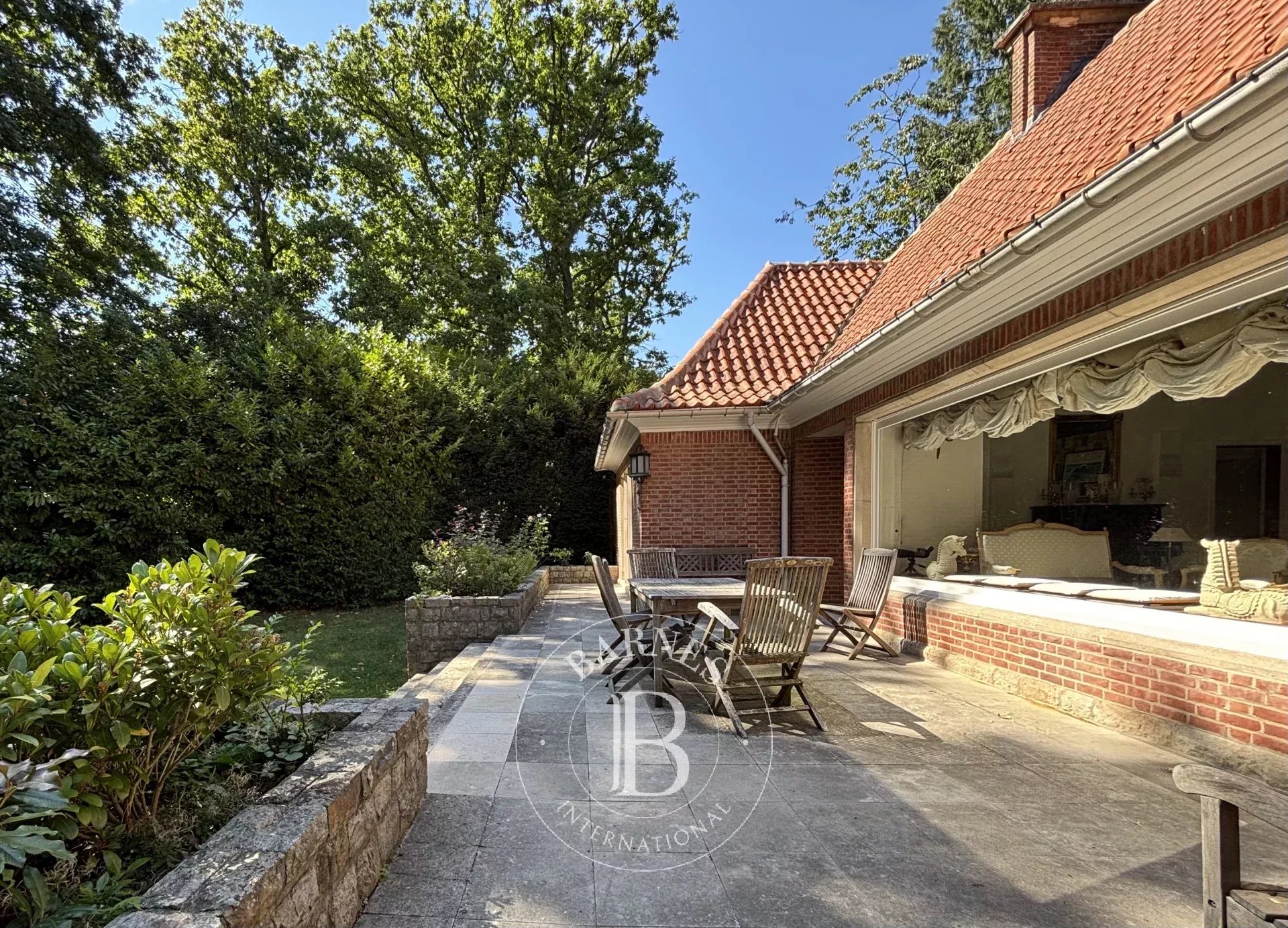 Uccle - Prince dOrange - Villa sur 19,20 ares - 5 chambres - environ 400 m²