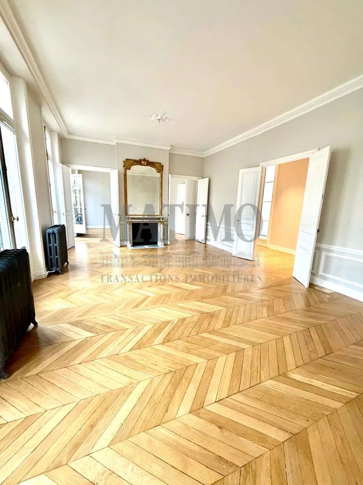 PARISVIIIème- PARC MONCEAU