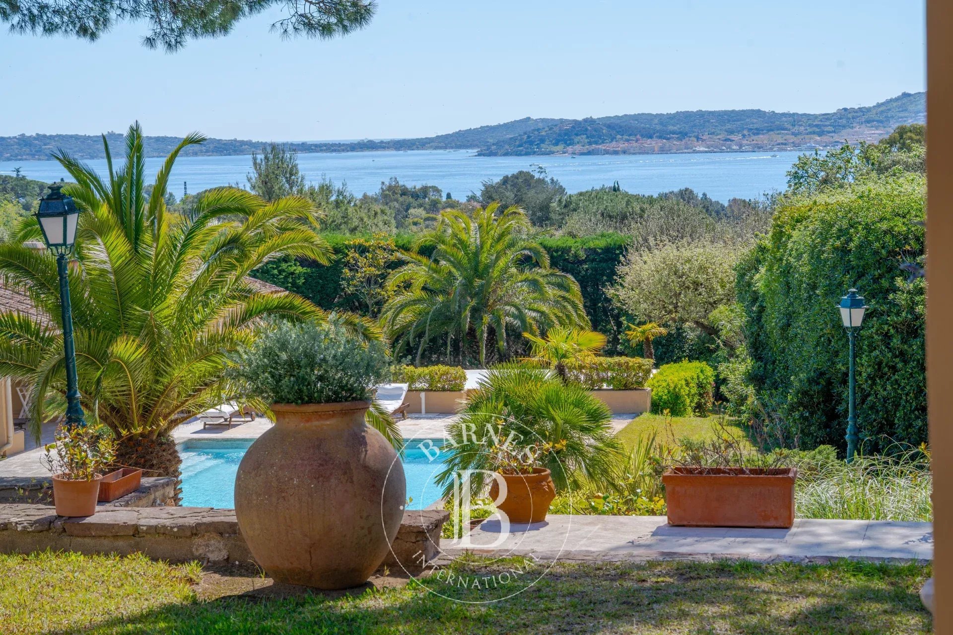 Villa Grimaud  -  ref 86997545 (picture 2)