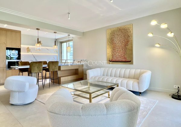 Apartment for sale on the Croisette, Cannes — photo 2