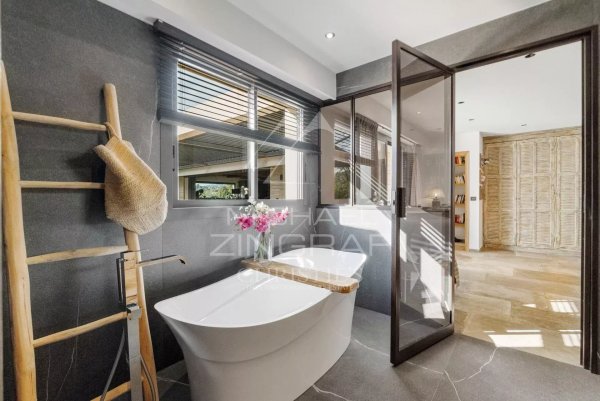 Luxury Family Villa in Mougins | Near Royal Golf Estate — photo 7
