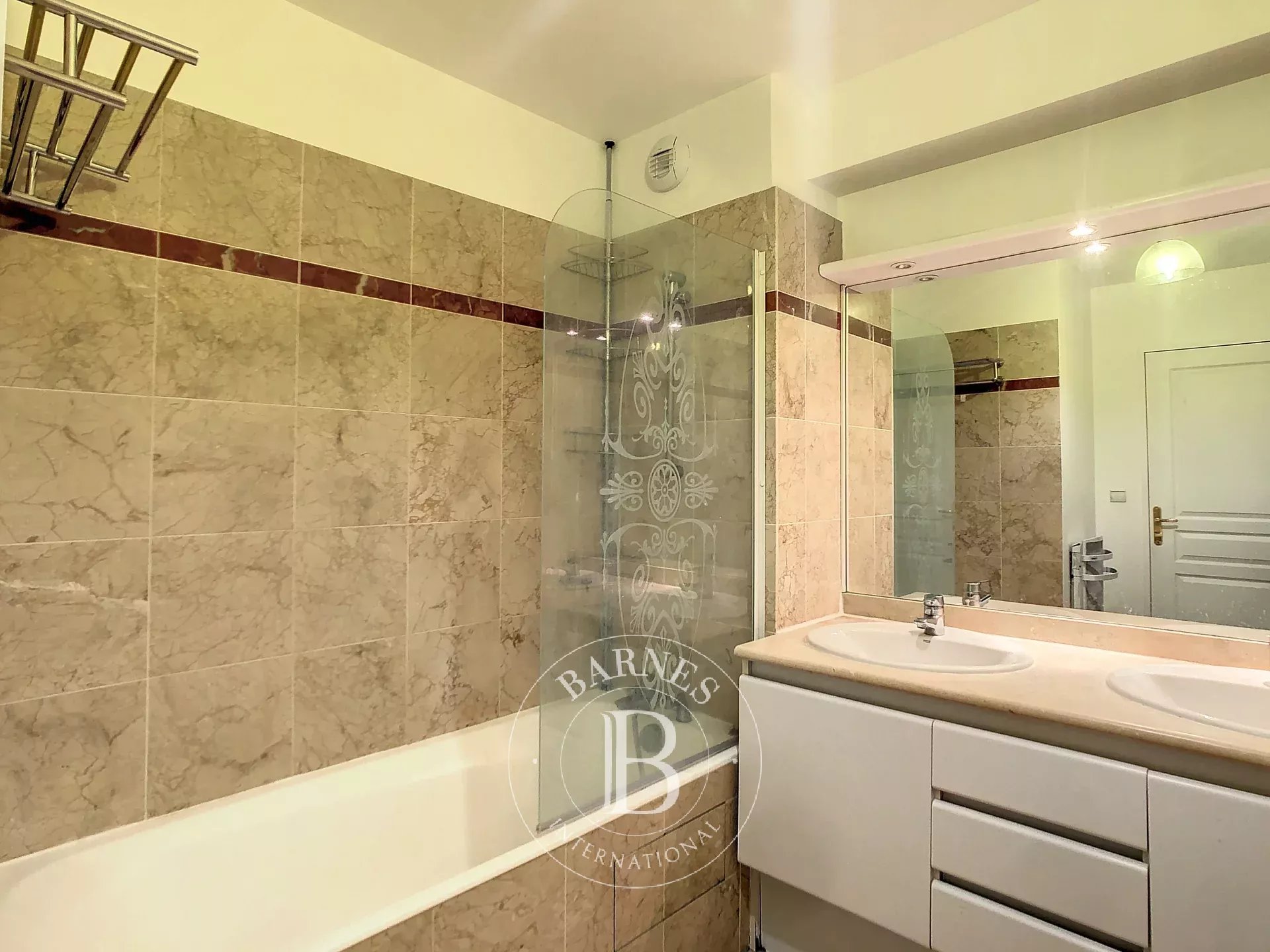 Daire Paris 16ème - picture 5