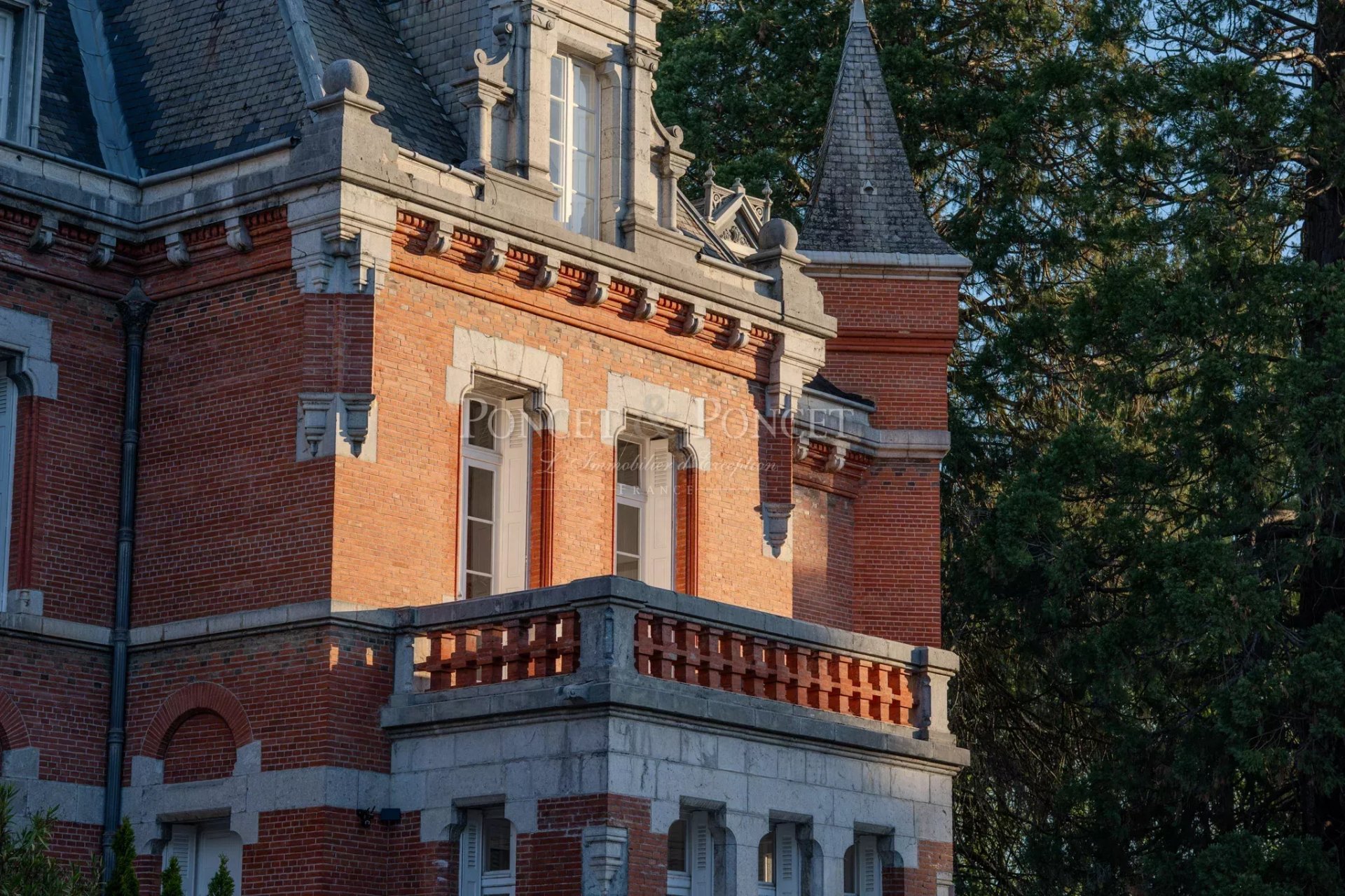 17 Bedroom Chateau's Image 26