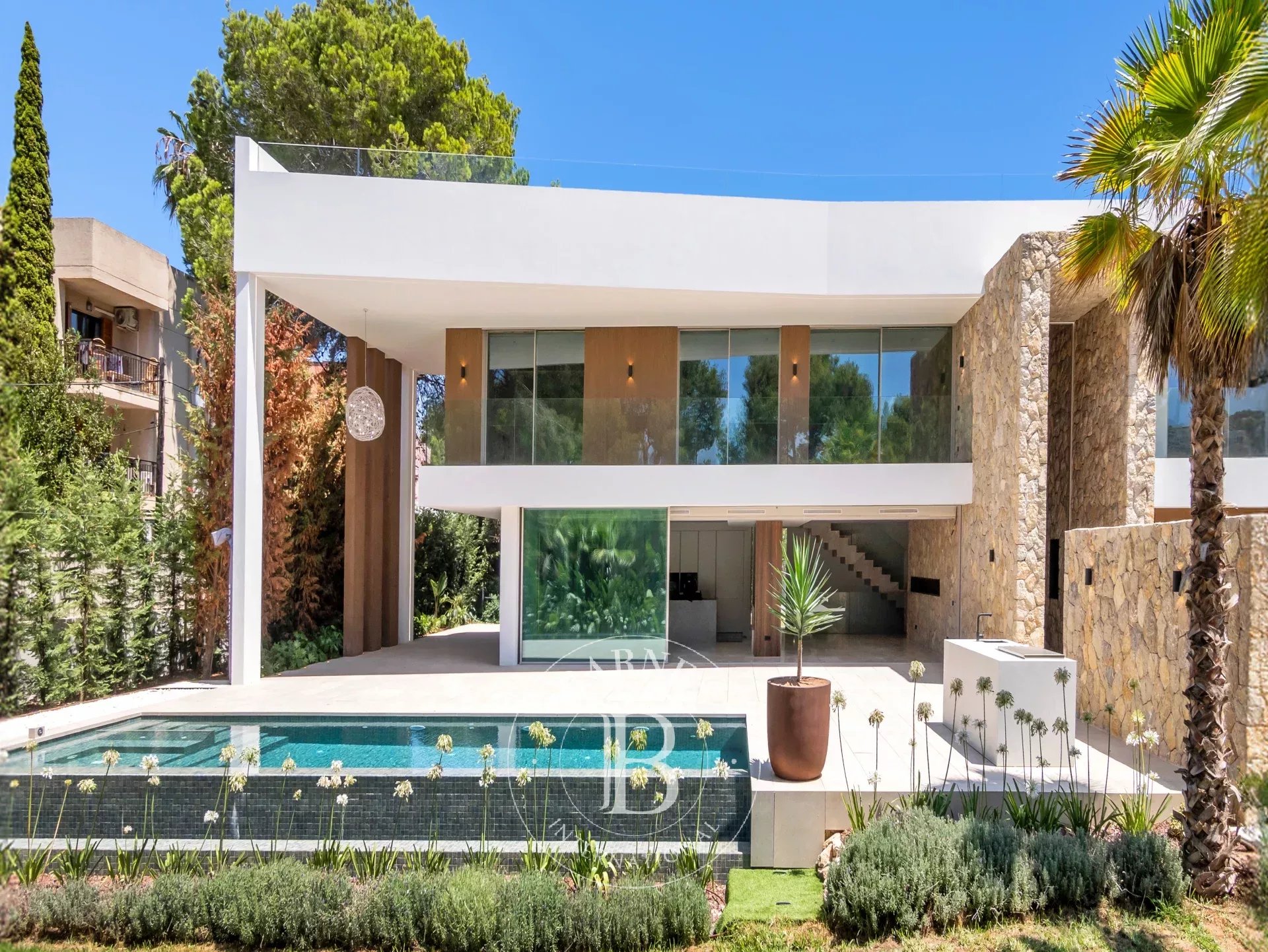 Villa Alegra – Neubau mit Spa und Meernähe in Santa Ponsa