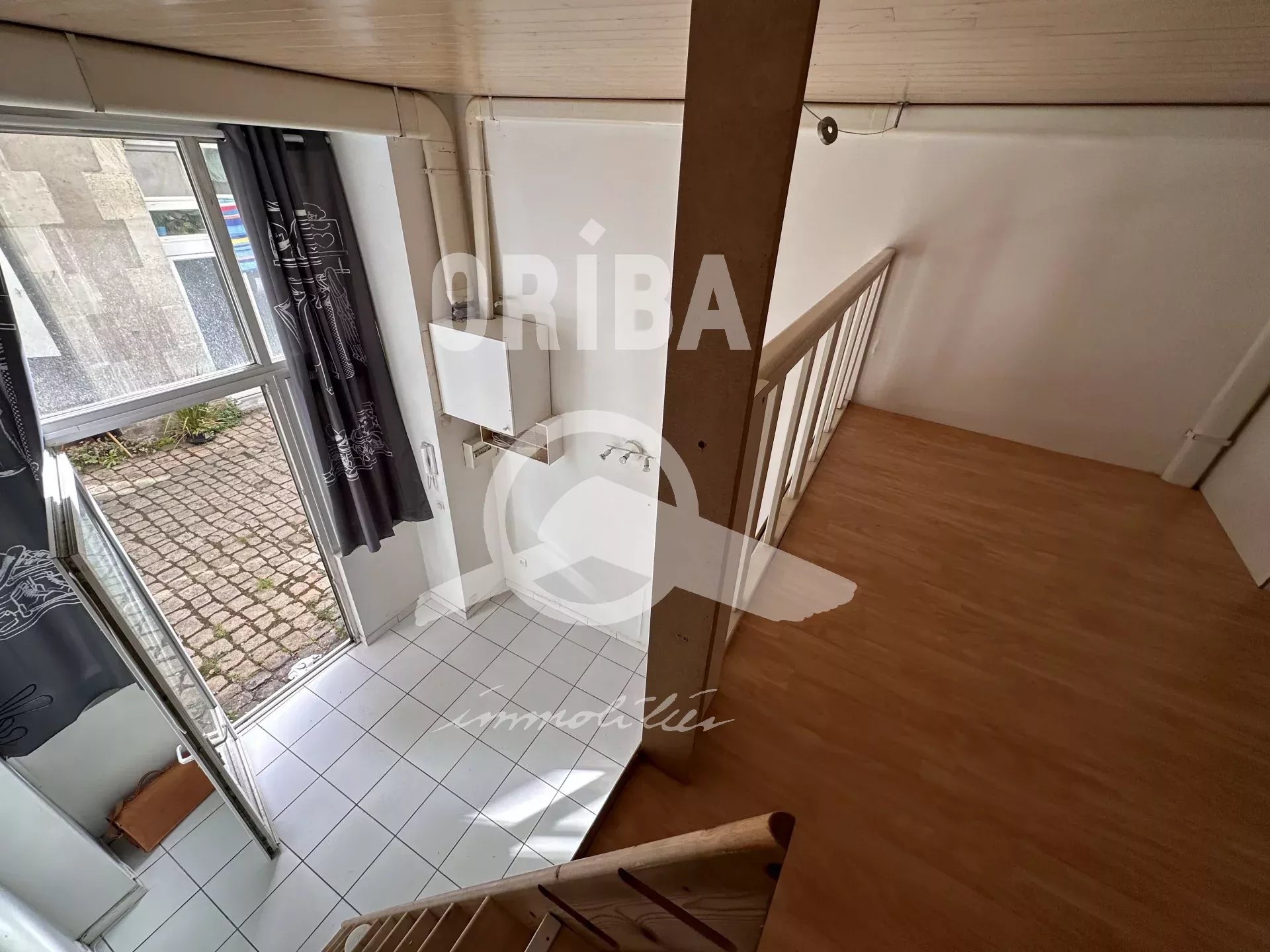 Local professionnel  OLIVETTE