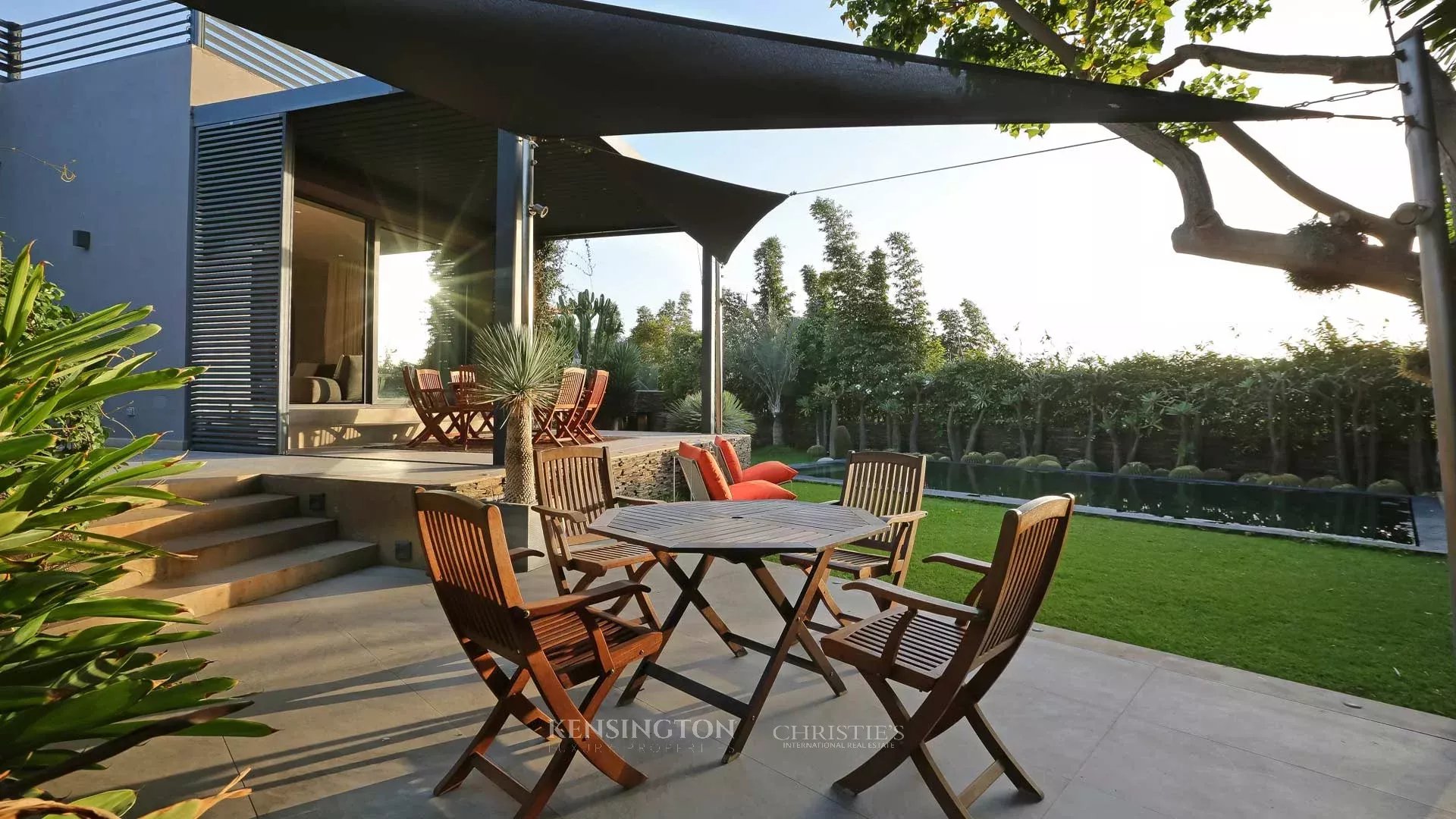 4 Bedroom Villa/Townhouse's Image 13