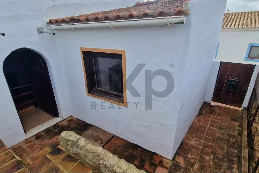 Casinha Duplex no Campo