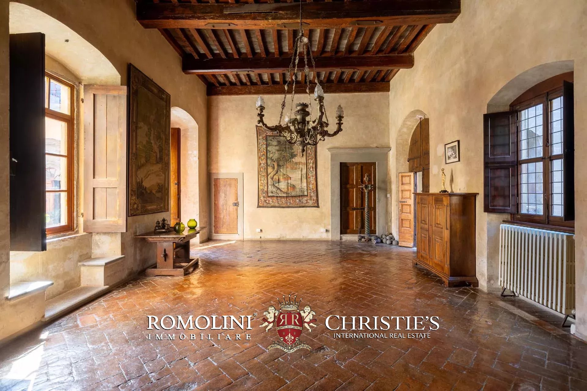 71 Bedroom Chateau's Image 48
