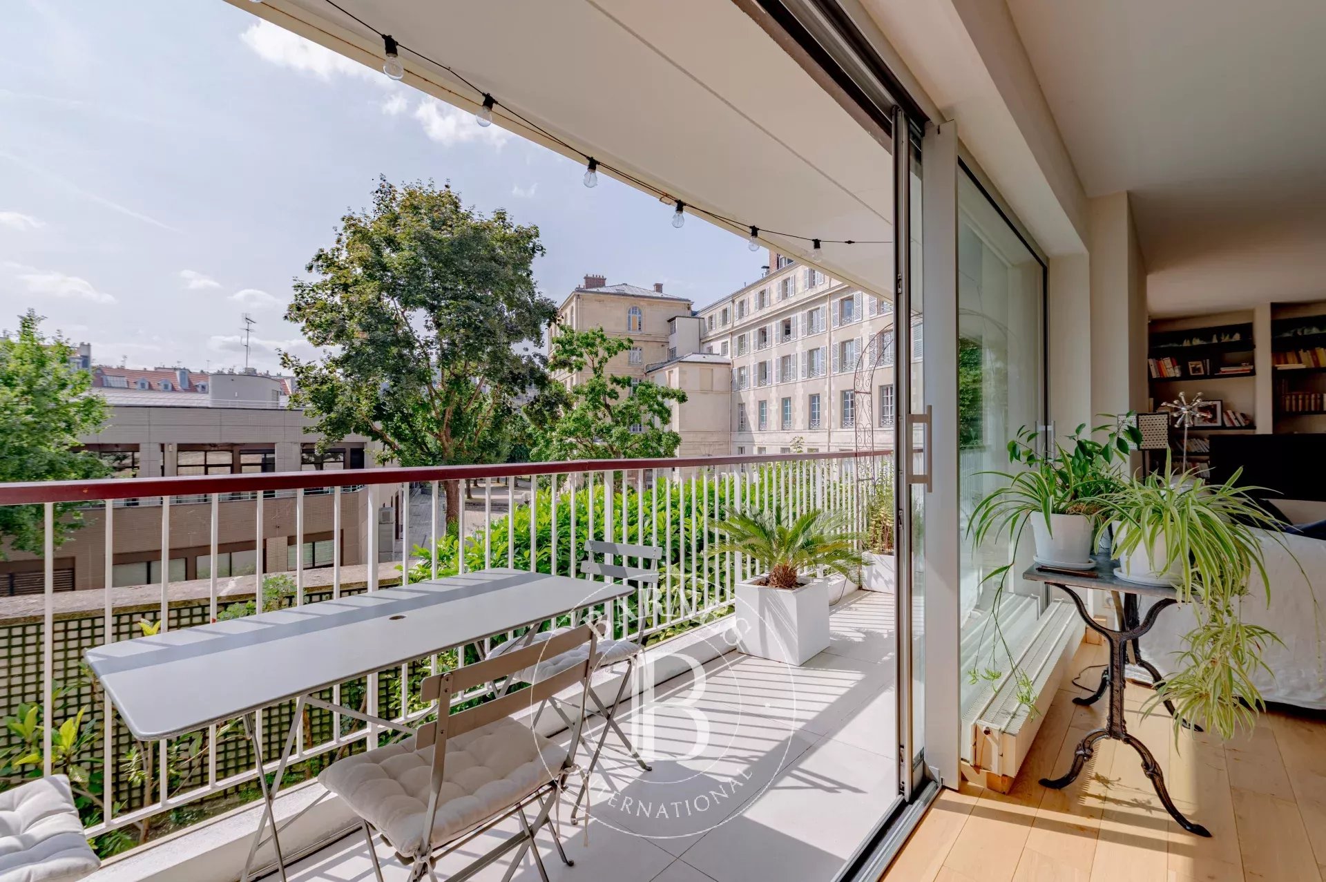 Paris 5 - Jardin du Luxembourg - Elegant apartment - 5 bedrooms overlooking a garden - Unobstructed views