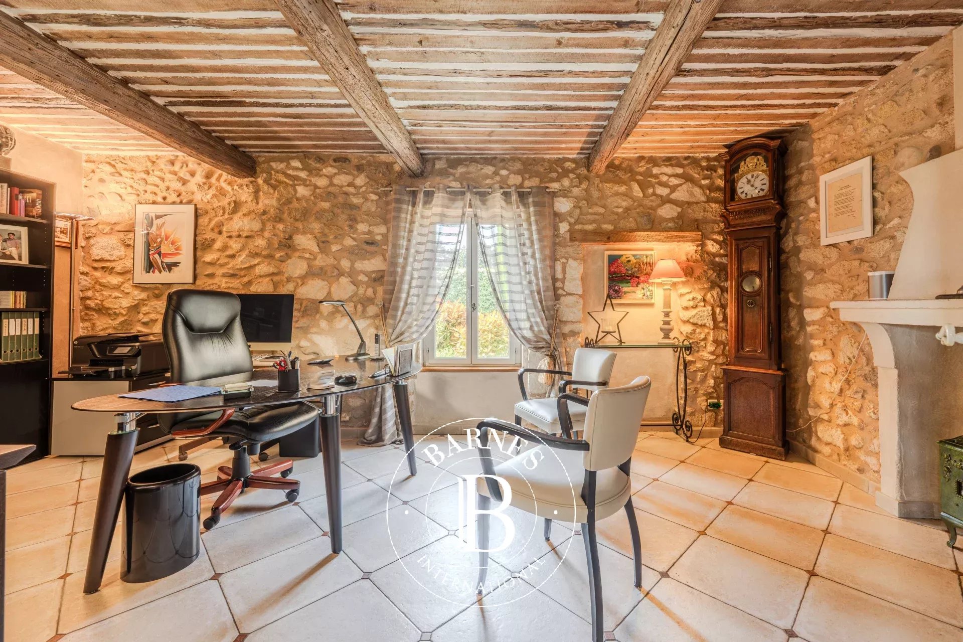 Cheval-Blanc  - Maison 9 Pi&egrave;ces 5 Chambres - picture 16