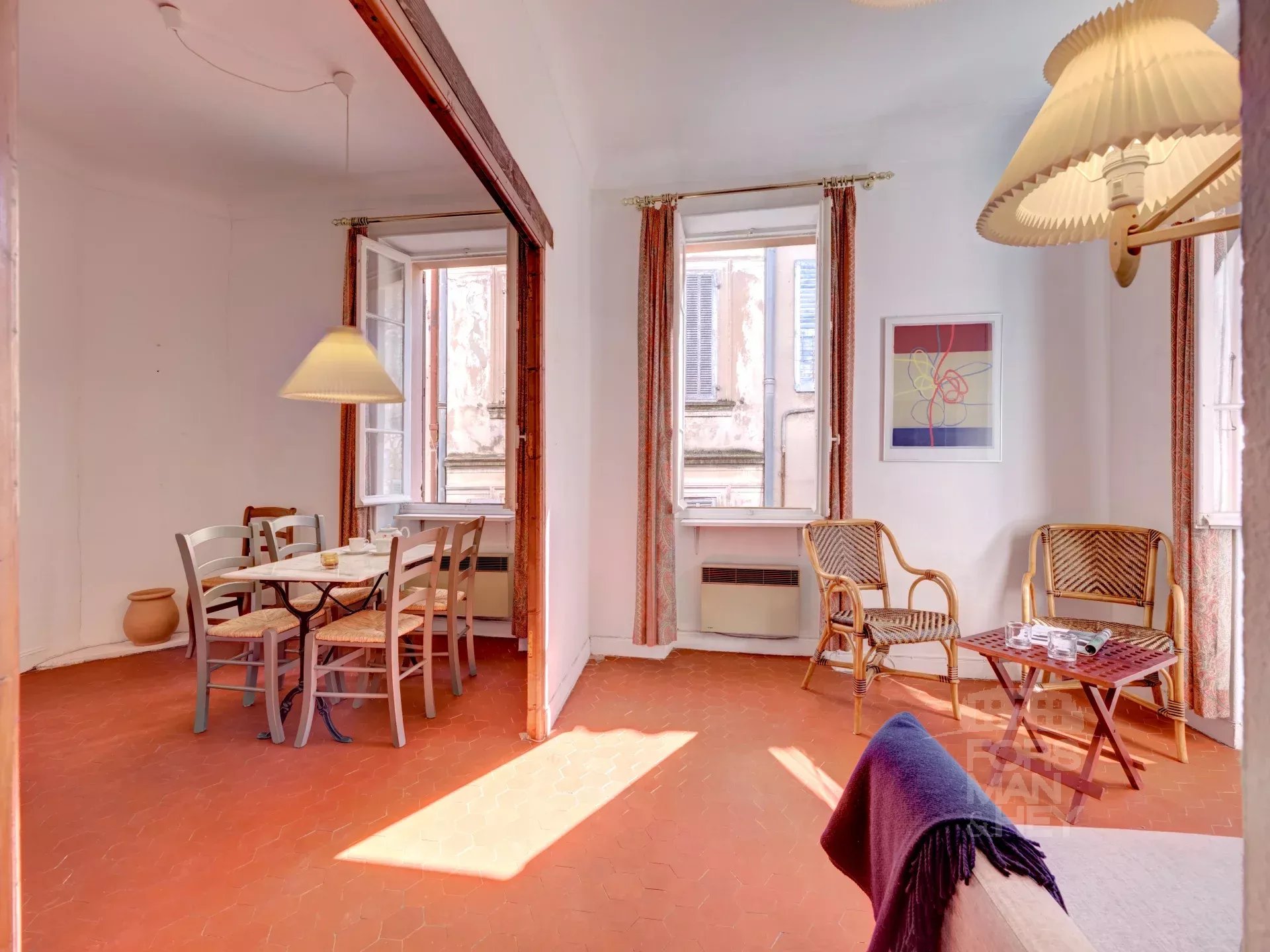 Agence immobilière de 