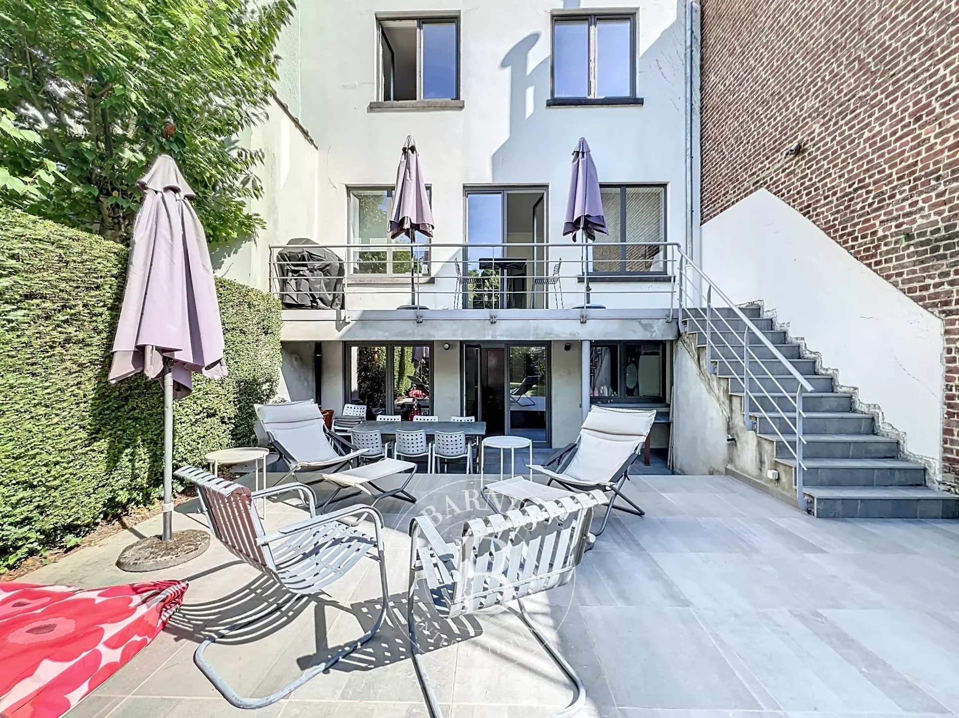 Uccle - Belle maison de caractère avec jardin sud et garage