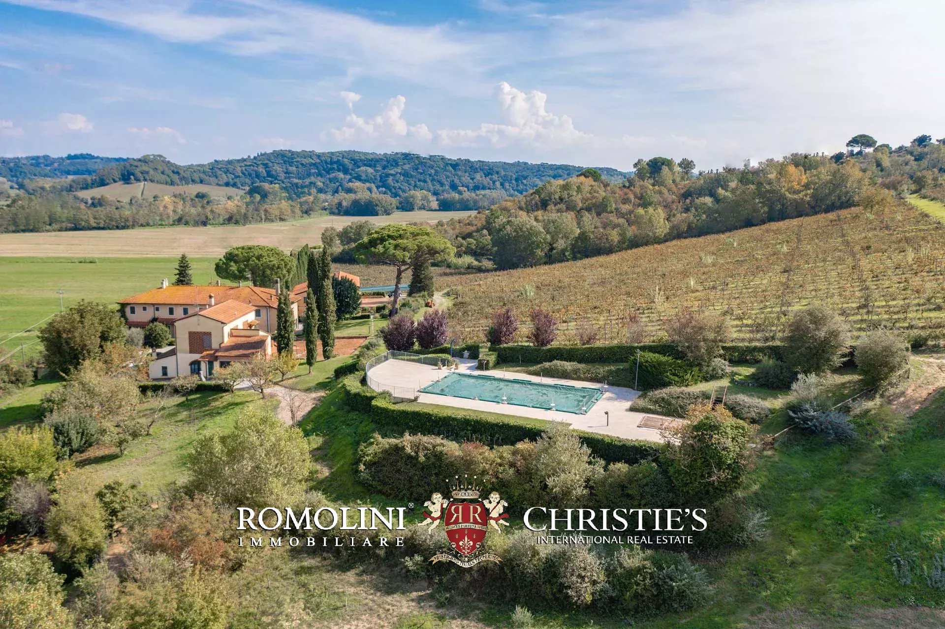 22 Bedroom Vineyard's Image 5